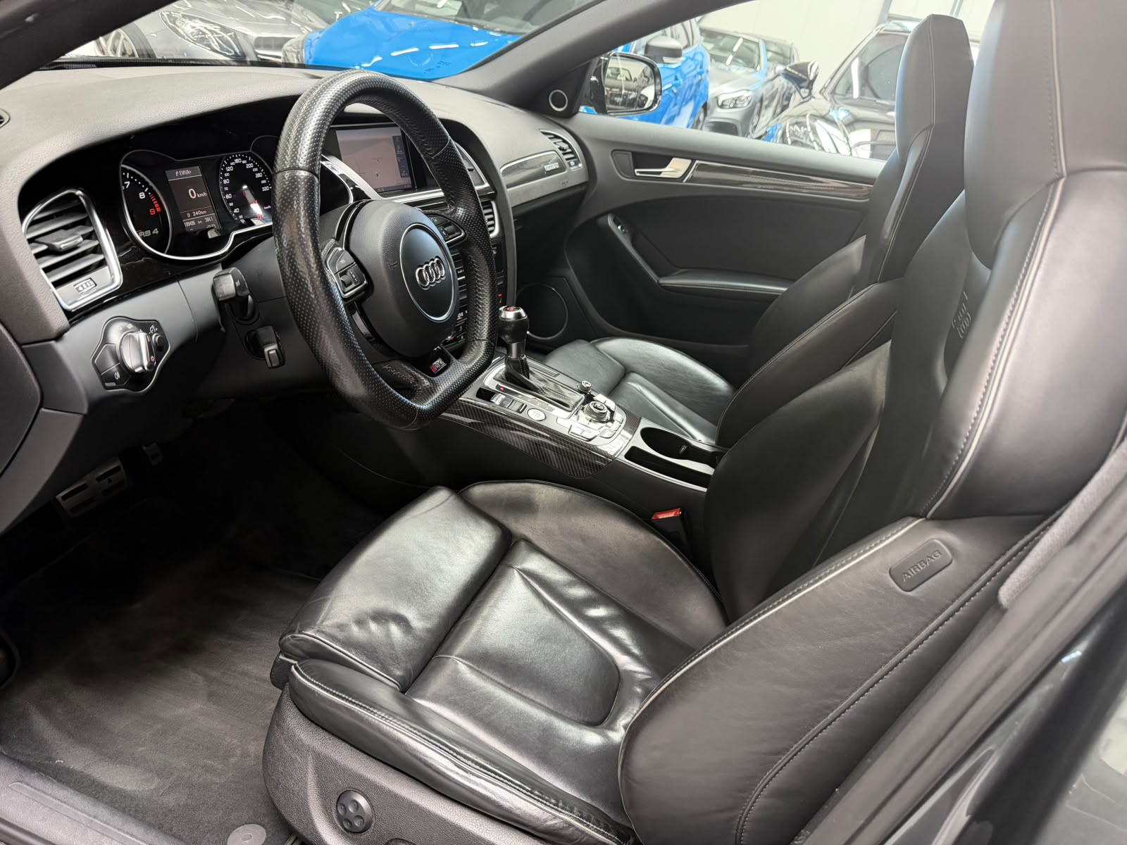 AUDI RS4 Avant 4.2 FSI V8 quattro S-tronic *CAPRISTO"-image-21