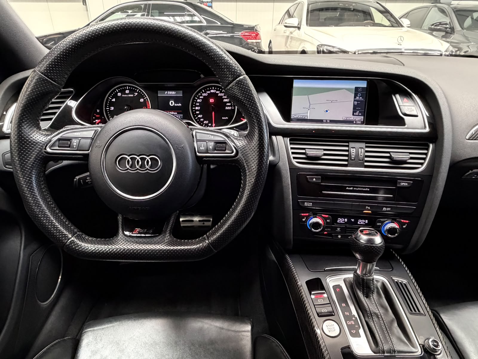 AUDI RS4 Avant 4.2 FSI V8 quattro S-tronic *CAPRISTO"-image-16