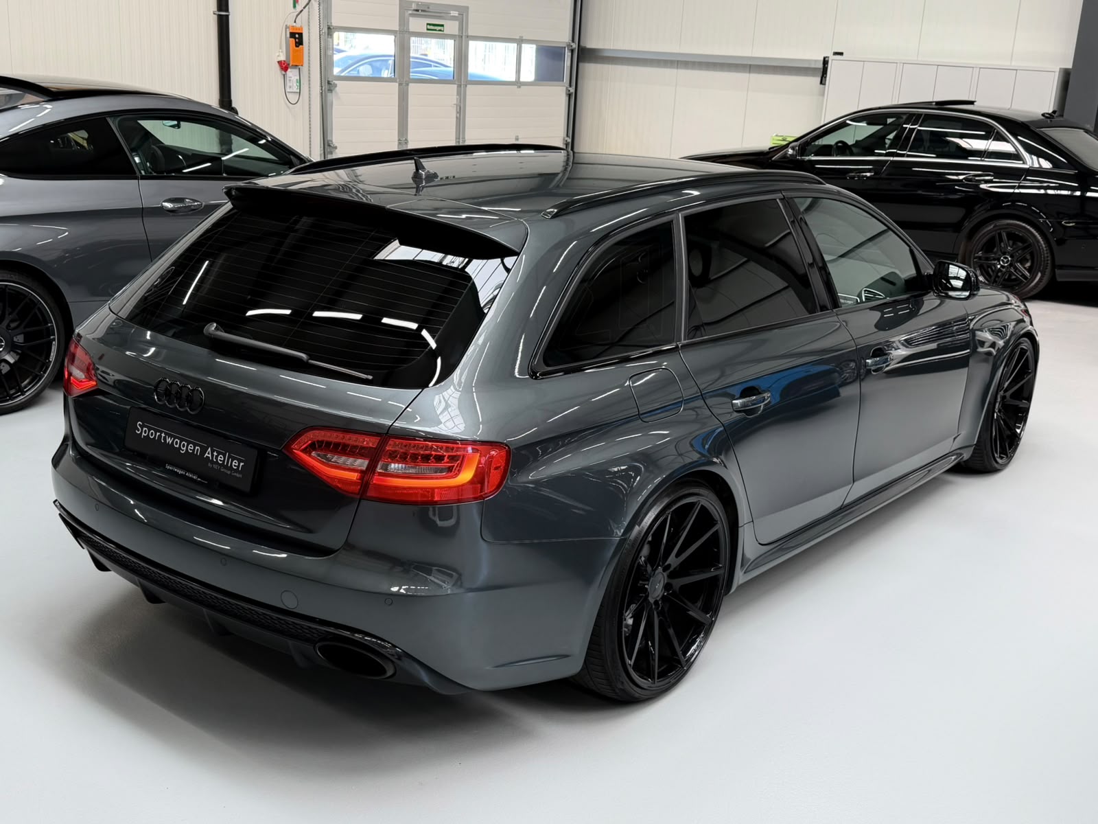 AUDI RS4 Avant 4.2 FSI V8 quattro S-tronic *CAPRISTO"-image-8