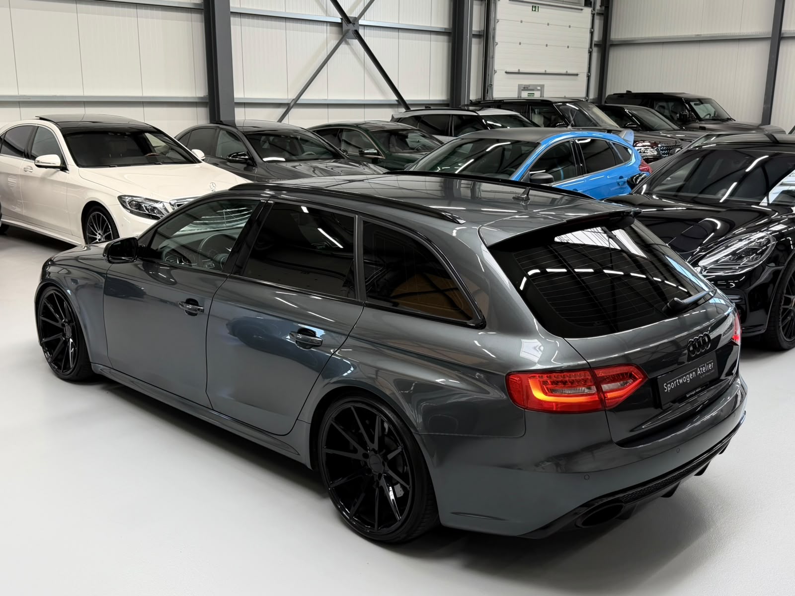 AUDI RS4 Avant 4.2 FSI V8 quattro S-tronic *CAPRISTO"-image-5