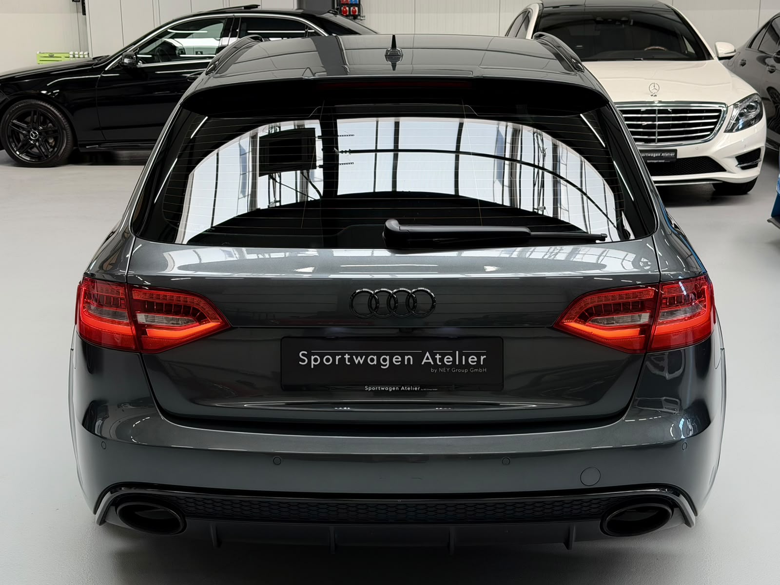 AUDI RS4 Avant 4.2 FSI V8 quattro S-tronic *CAPRISTO"-image-7