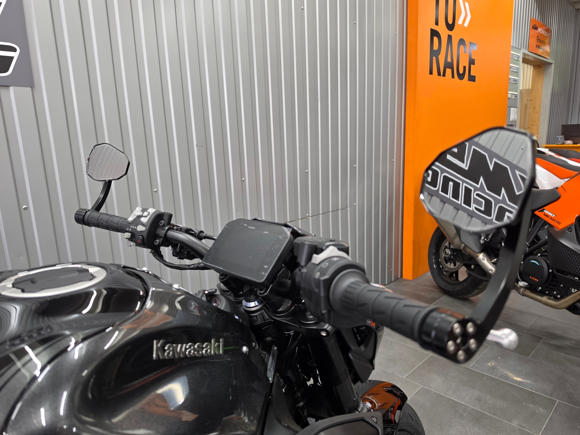 KAWASAKI Z 900 (70kW)-image-7