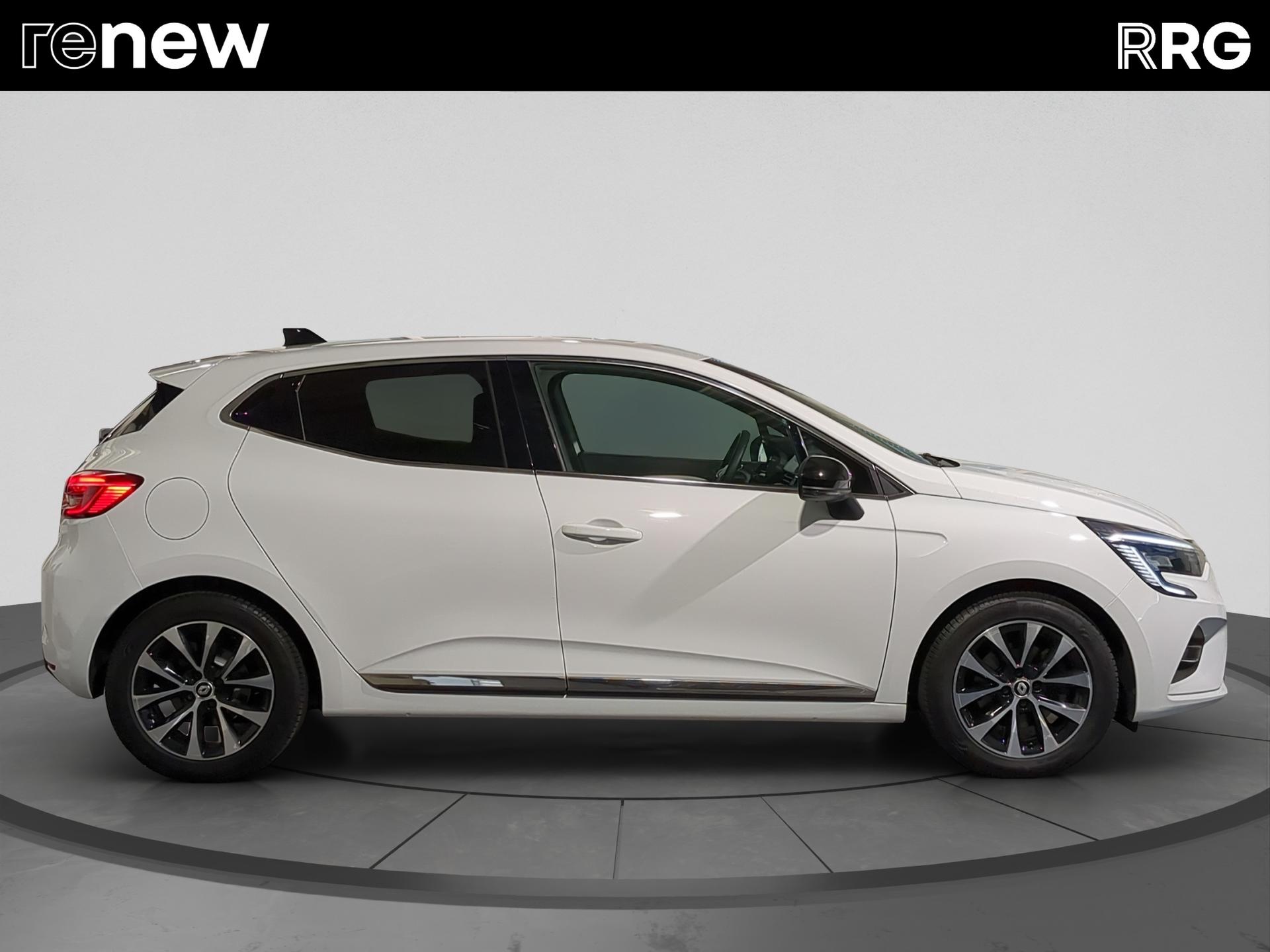 RENAULT Clio 1.6 E-Tech Techno-image-1