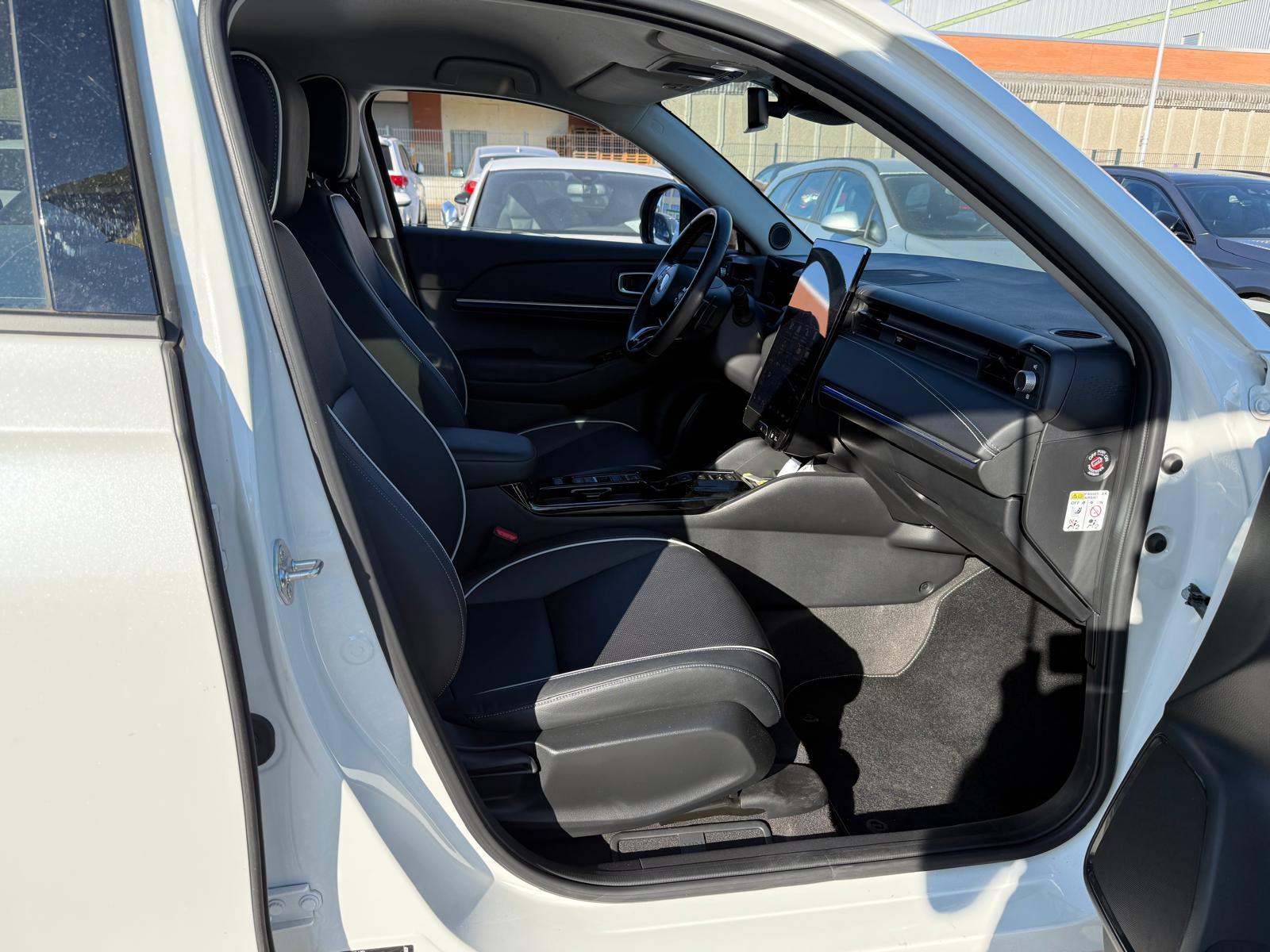 HONDA eNy1 Elegance-image-2