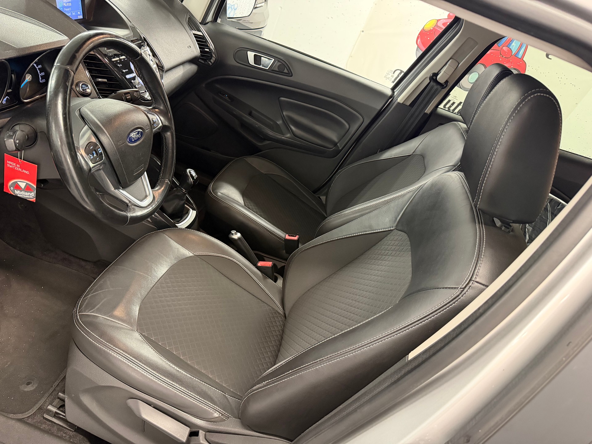 FORD EcoSport 1.0 SCTi Titanium-image-5