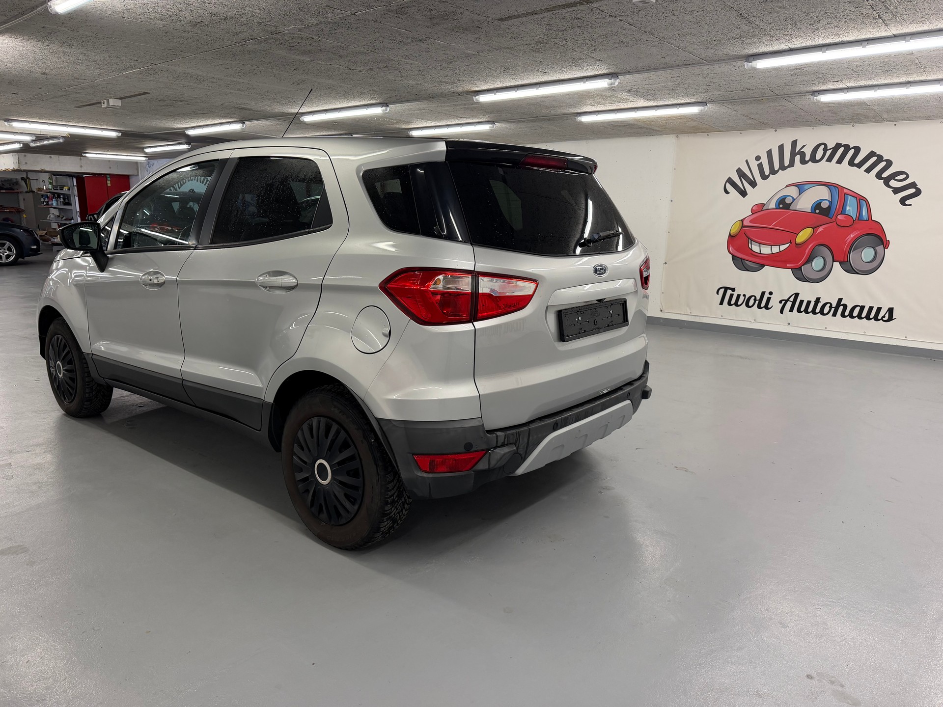 FORD EcoSport 1.0 SCTi Titanium-image-3