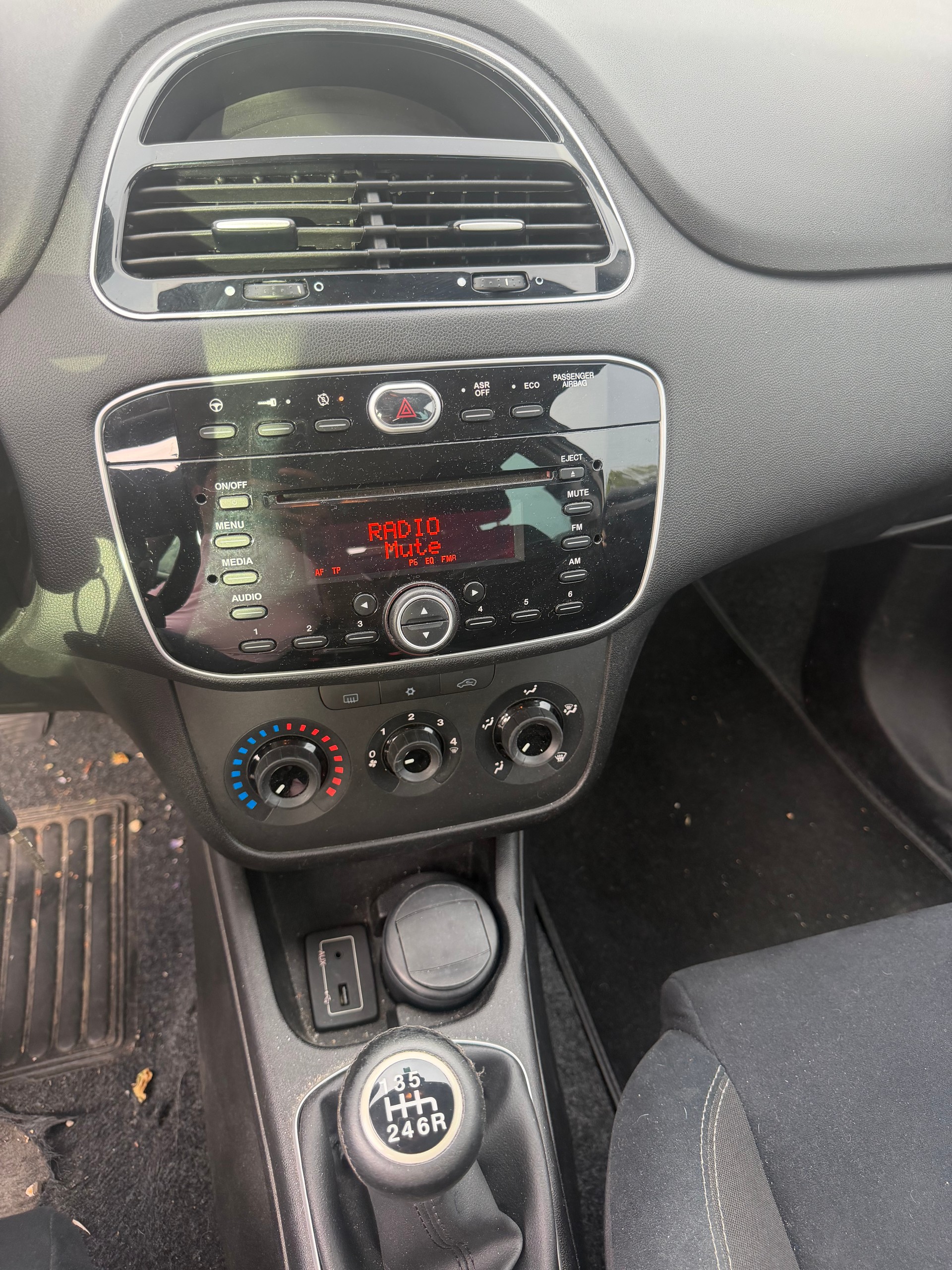 FIAT Punto 0.9 Twinair MYSTYLE-image-9