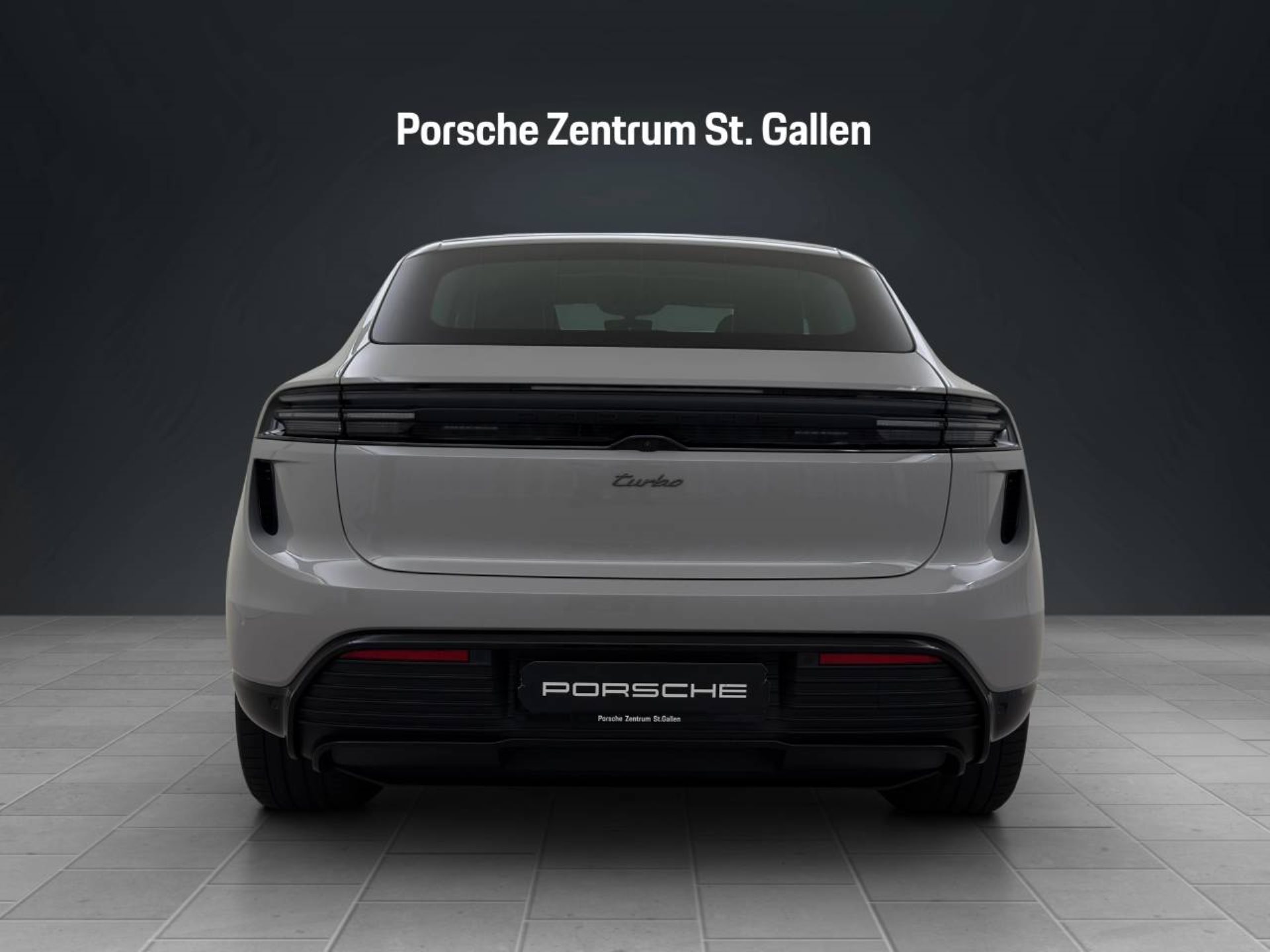 PORSCHE Macan Turbo-image-5