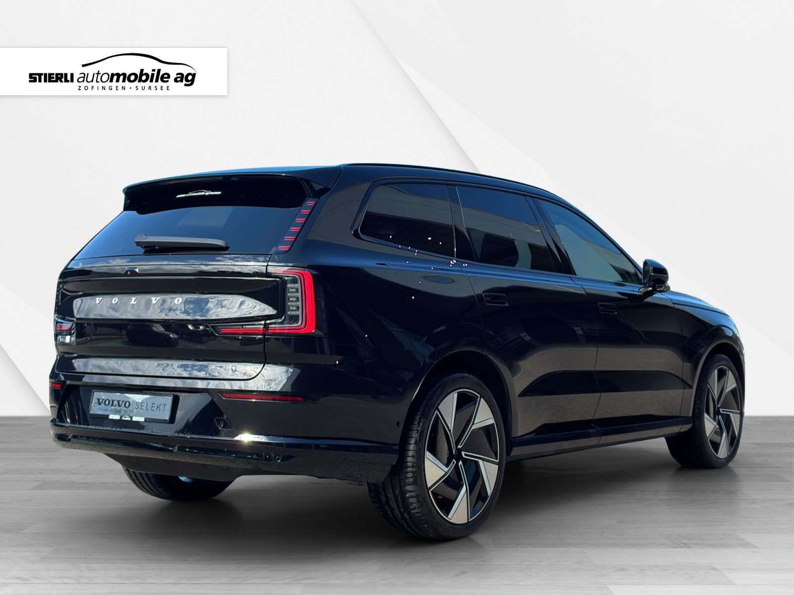 VOLVO EX 90 Twin Performance Ultra AWDD-image-4