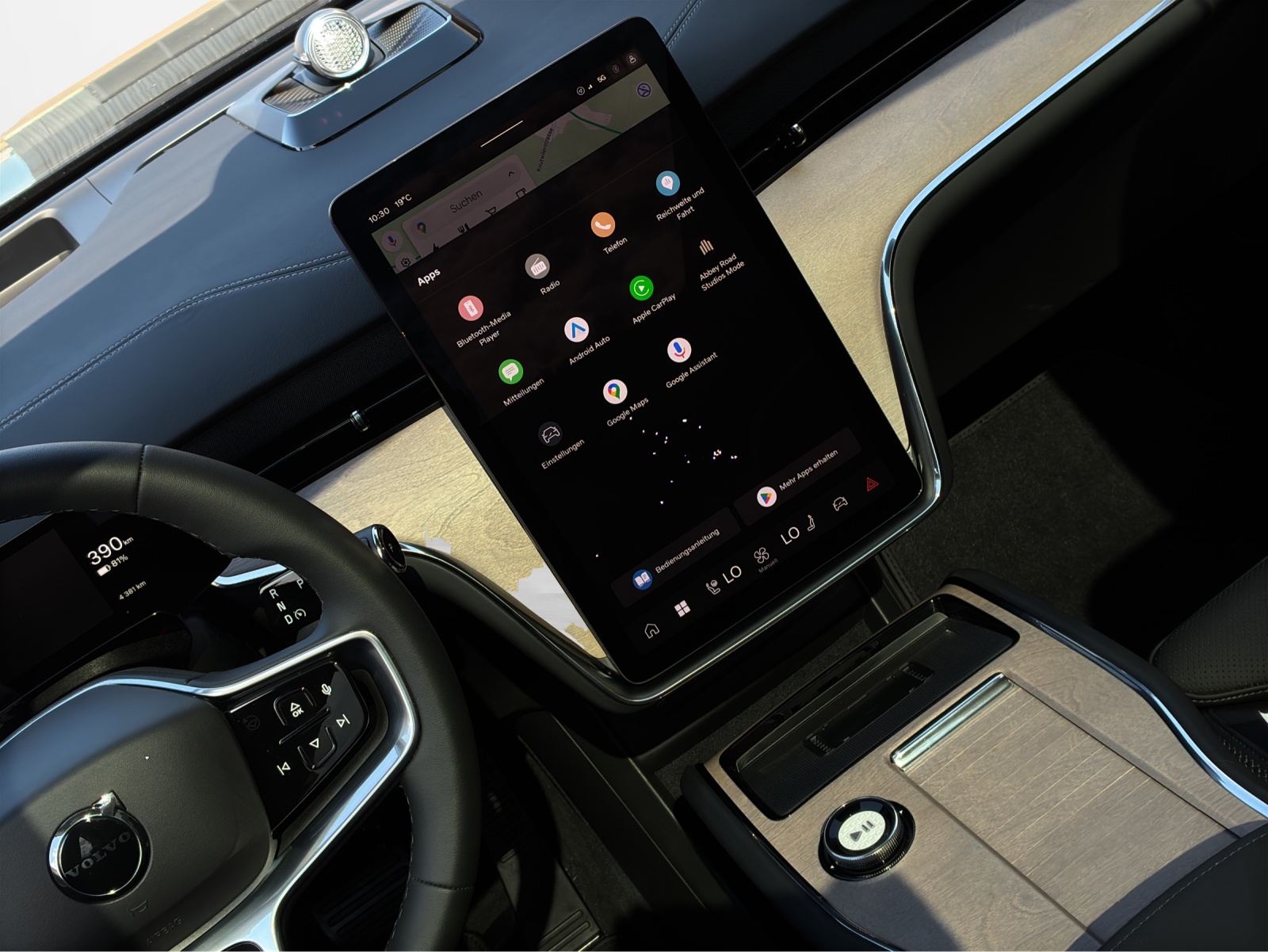 VOLVO EX 90 Twin Performance Ultra AWDD-image-17
