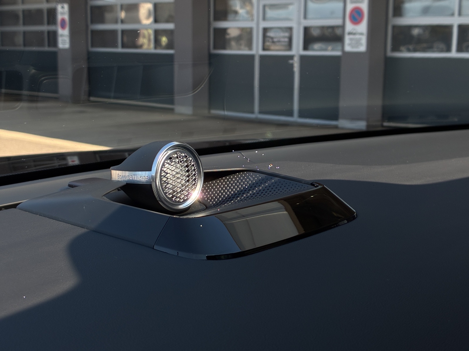 VOLVO EX 90 Twin Performance Ultra AWDD-image-21