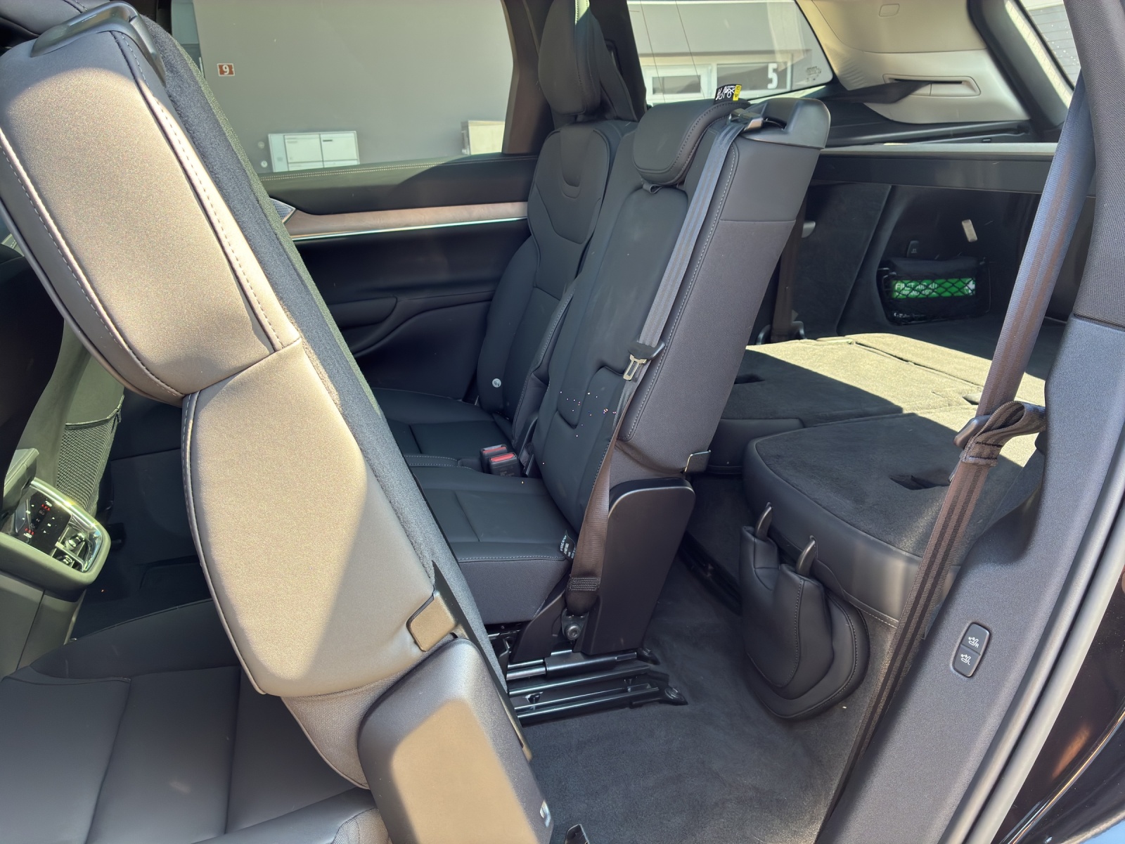 VOLVO EX 90 Twin Performance Ultra AWDD-image-22