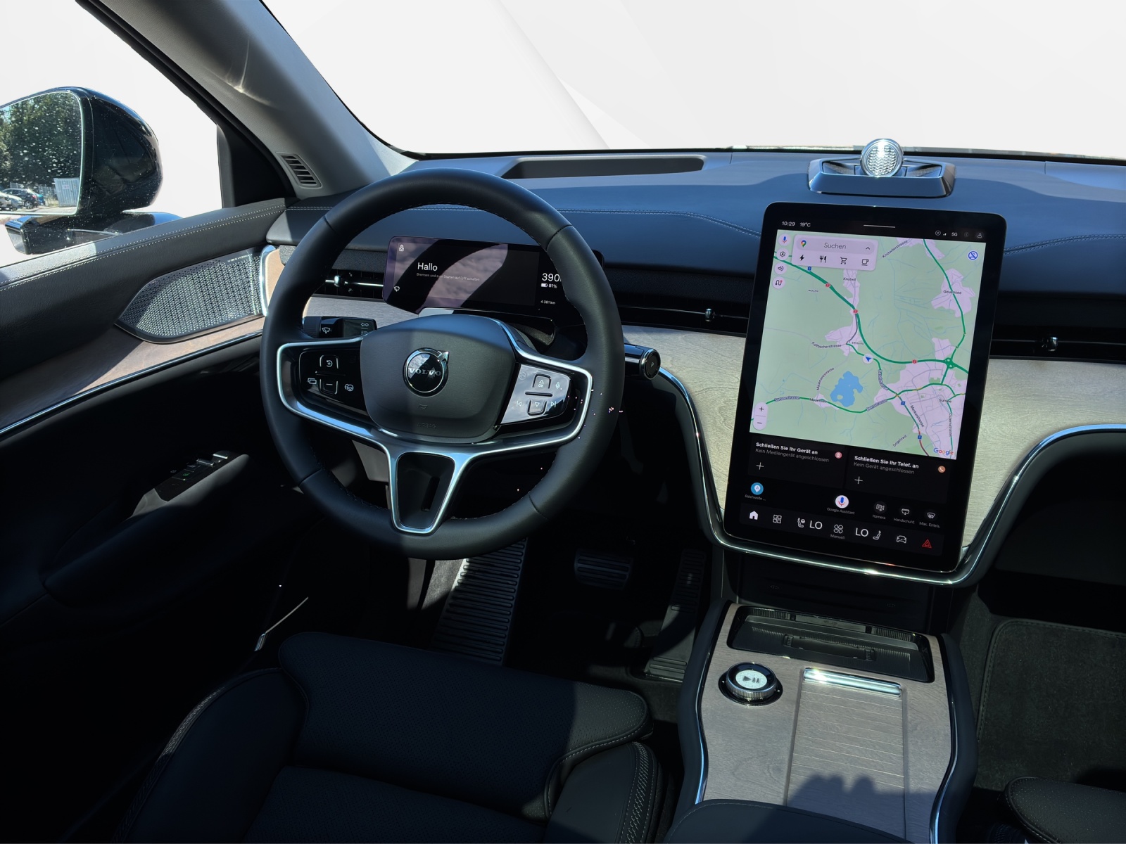 VOLVO EX 90 Twin Performance Ultra AWDD-image-10