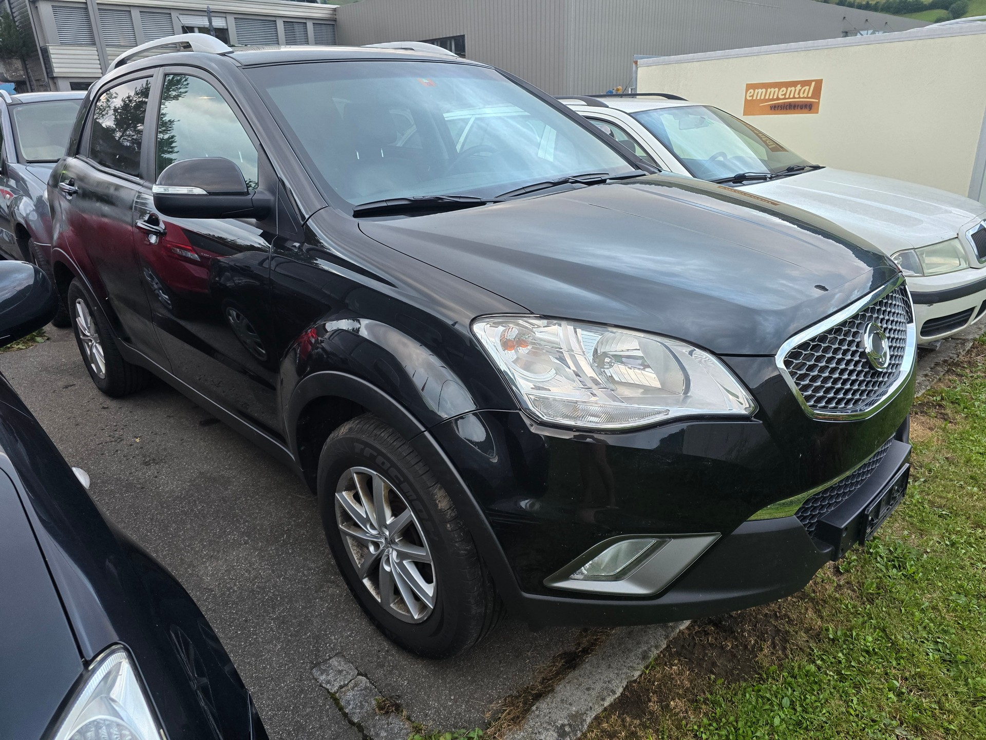 KGM-SsangYong Korando 2.0 e-XDI Quartz 4WD Automatic-image-9