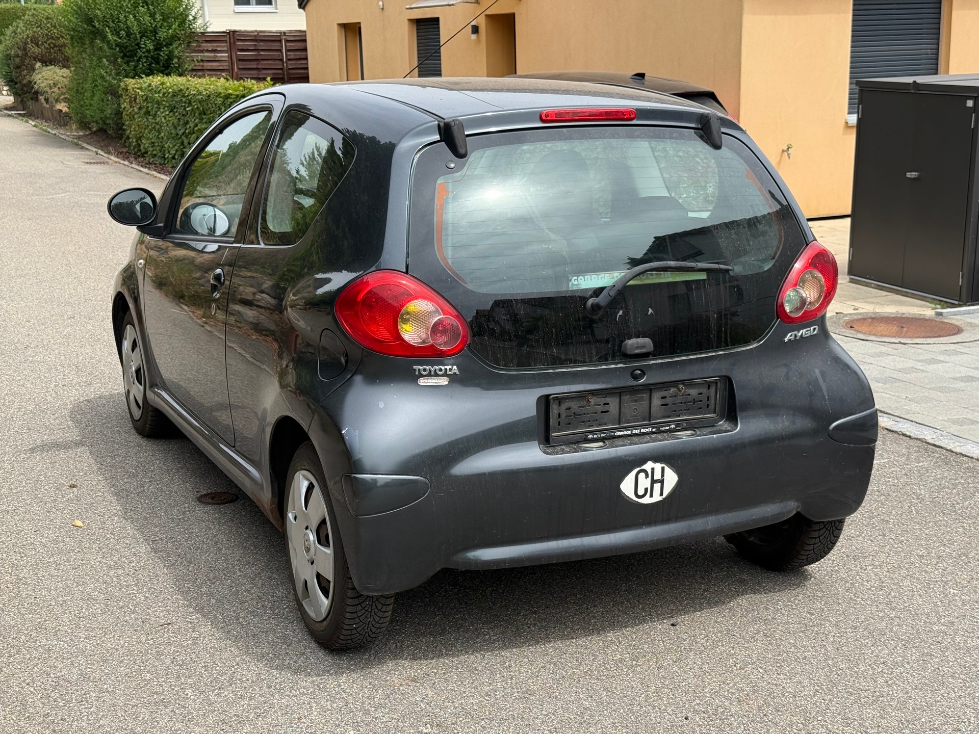TOYOTA Aygo 1.0 Linea Terra-image-4