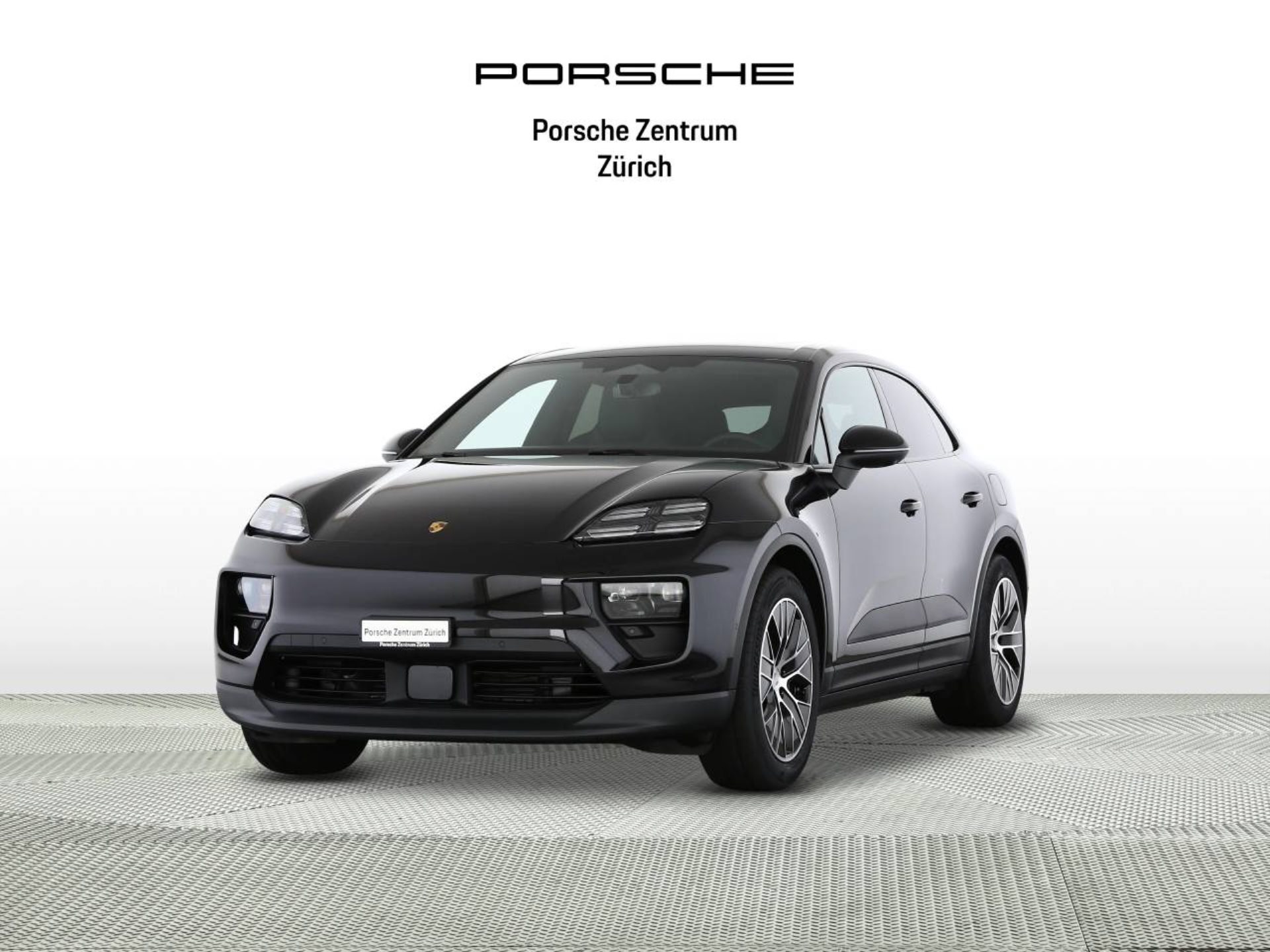 PORSCHE Macan 4-image-0