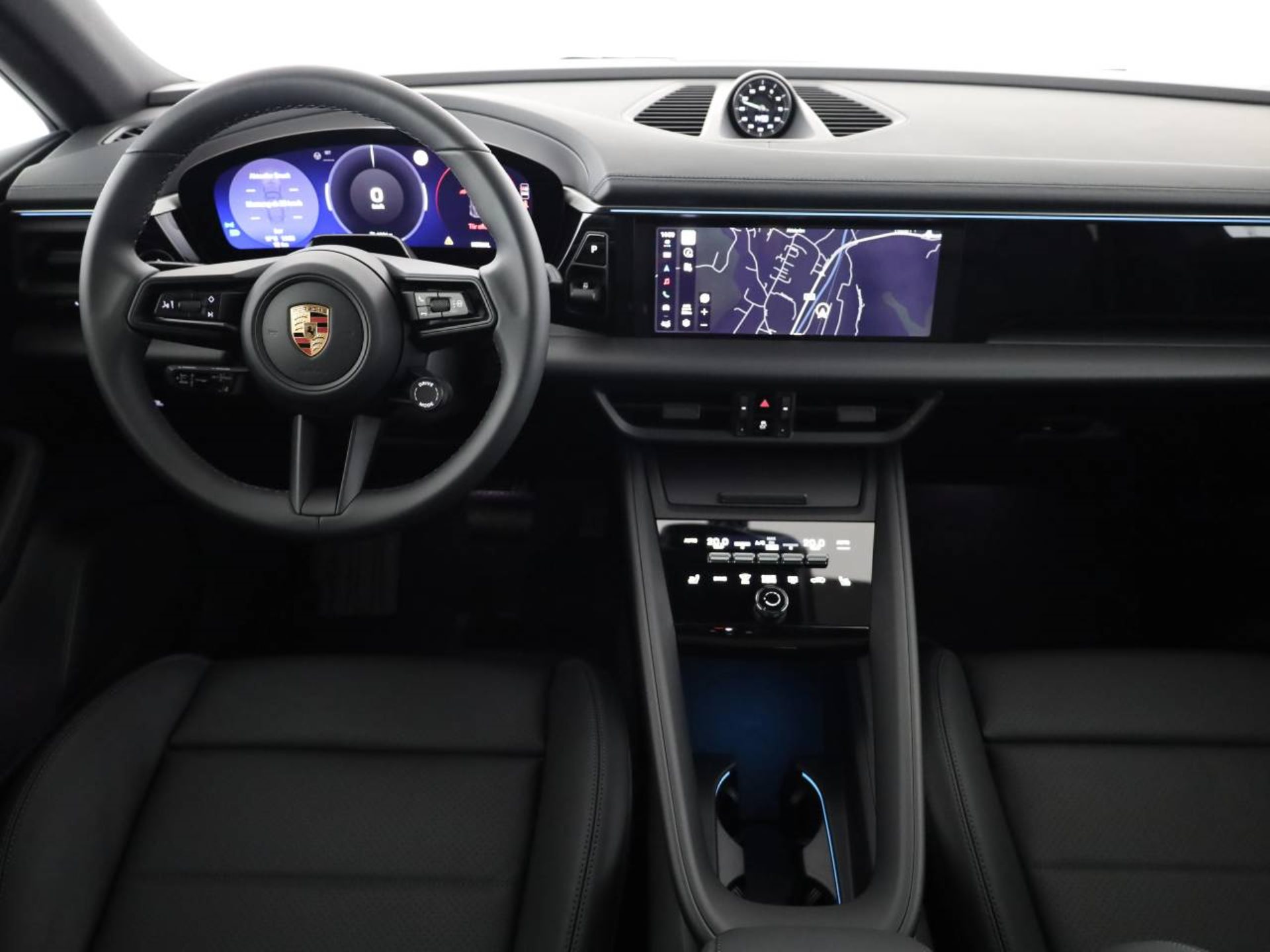 PORSCHE Macan 4-image-4
