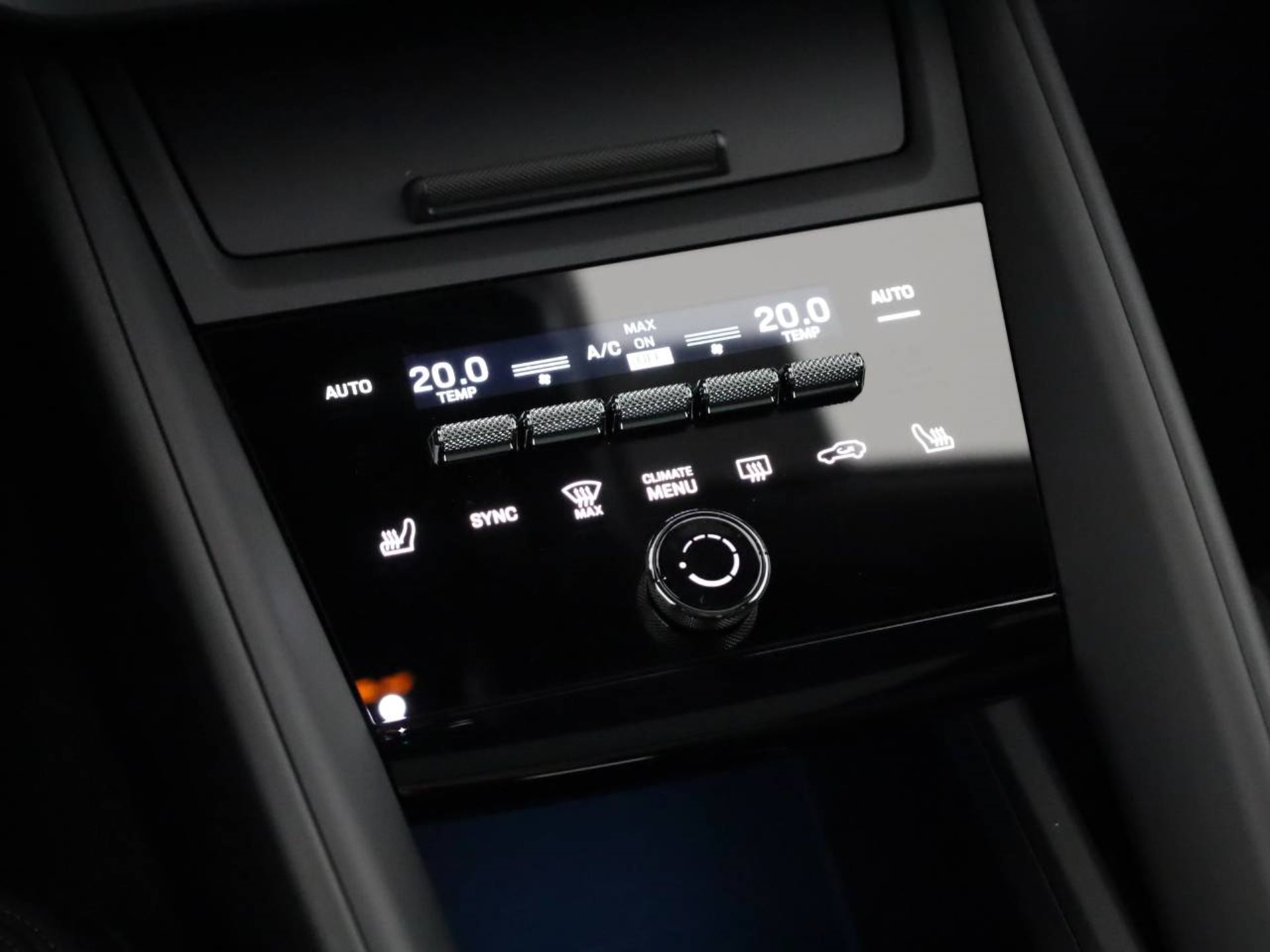 PORSCHE Macan 4-image-15