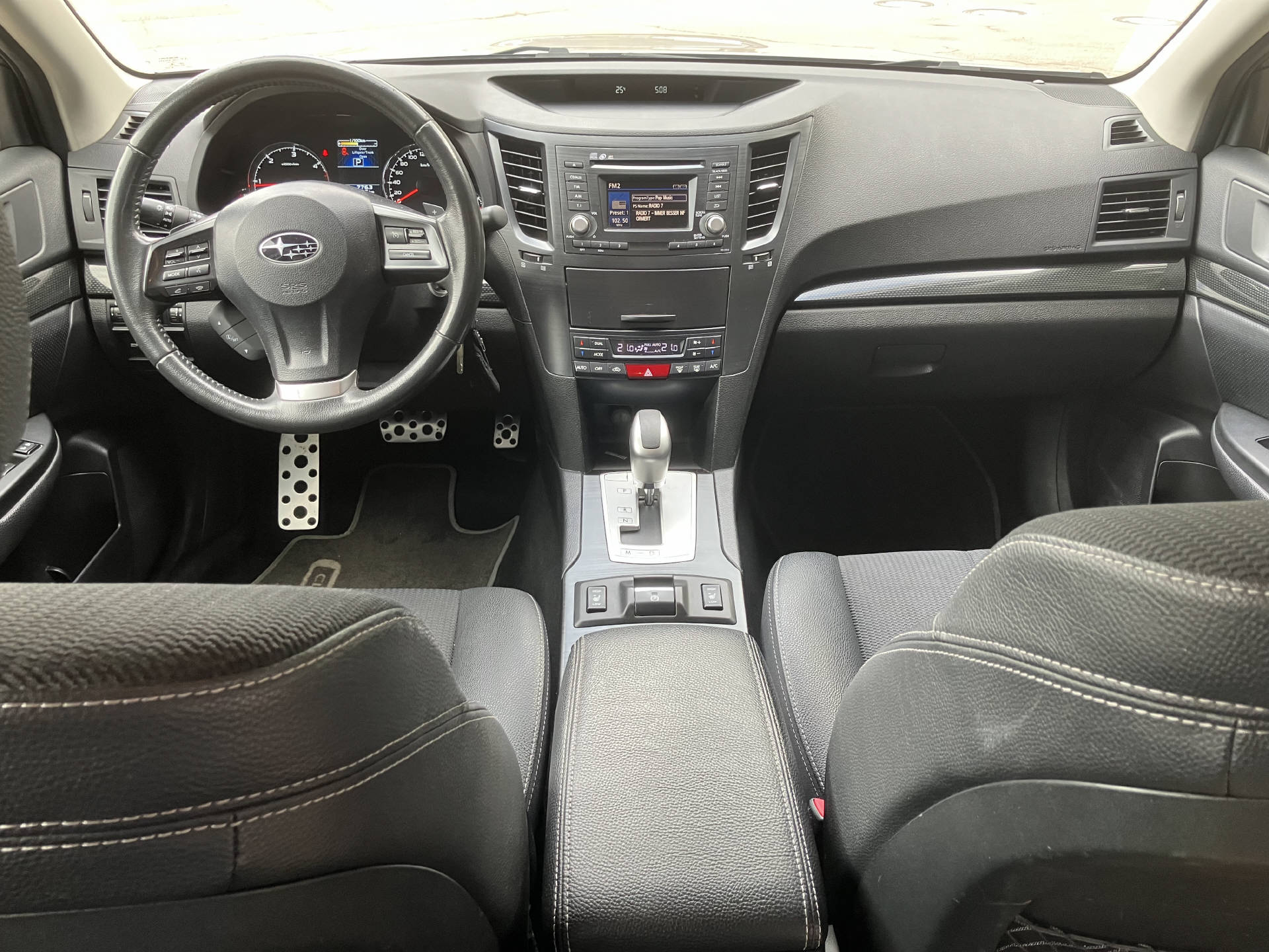 SUBARU Outback 2.0D Swiss Classic AWD Lineartronic-image-6