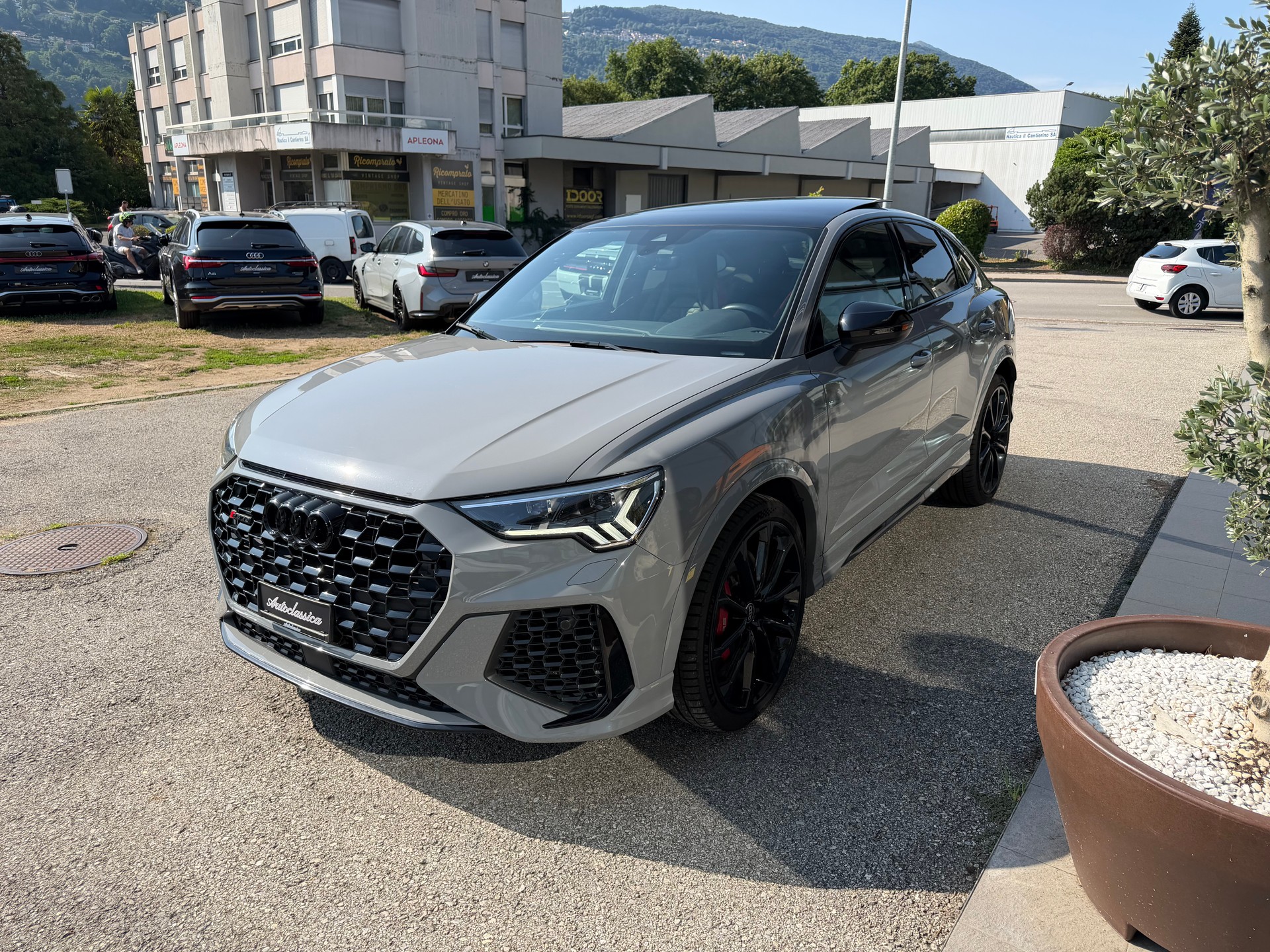 AUDI RS Q3 Sportback quattro S tronic-image-5