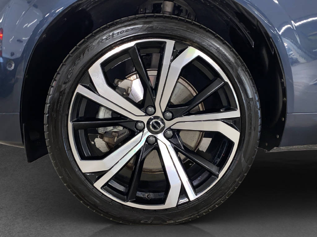 VOLVO XC60 2.0 T6 TE Ultimate Dark eAWD-image-14