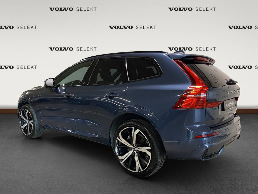 VOLVO XC60 2.0 T6 TE Ultimate Dark eAWD-image-2