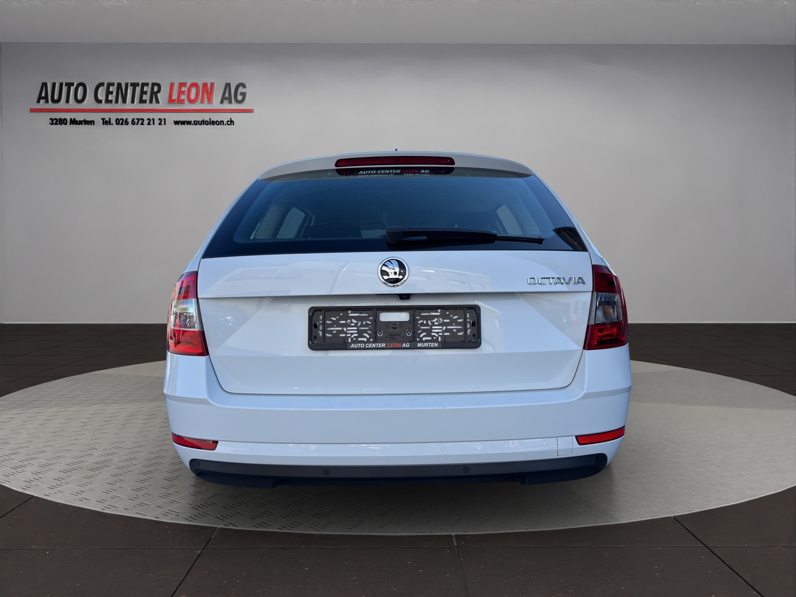SKODA Octavia Combi 2.0 TDI Ambition DSG-image-4