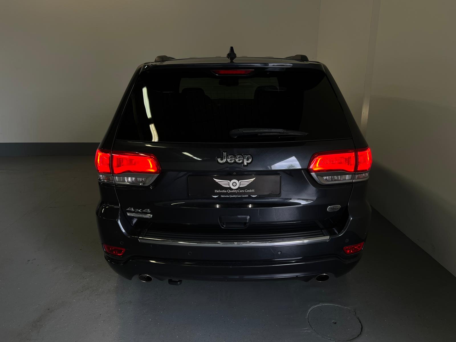JEEP Grand Cherokee 3.0 CRD Overland Automatic-image-10