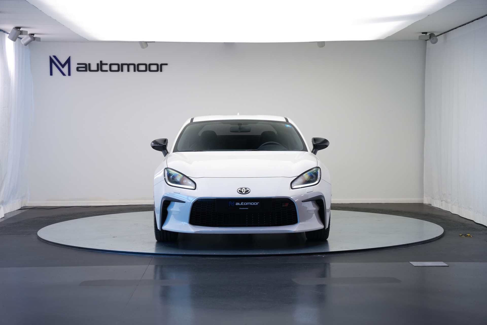 TOYOTA GR 86 2.4 Sport+ *CH-Fahrzeug*-showroom-element-1