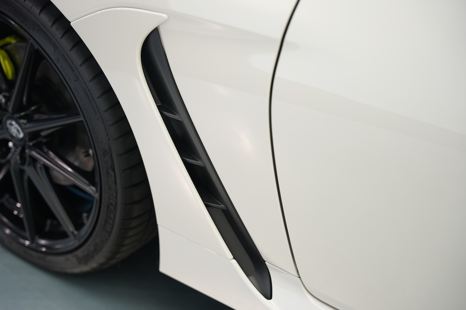 TOYOTA GR 86 2.4 Sport+ *CH-Fahrzeug*-image-40