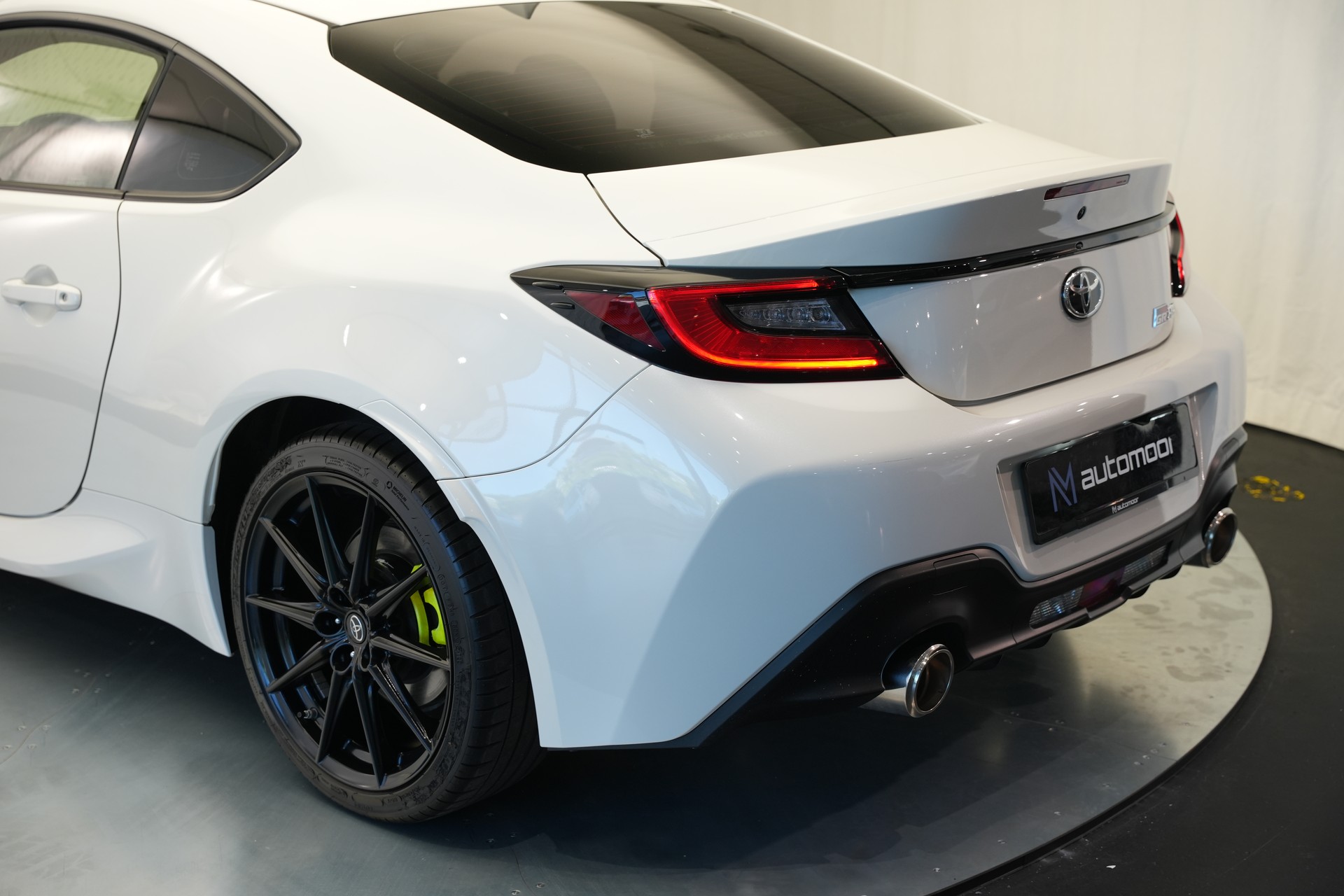 TOYOTA GR 86 2.4 Sport+ *CH-Fahrzeug*-image-33