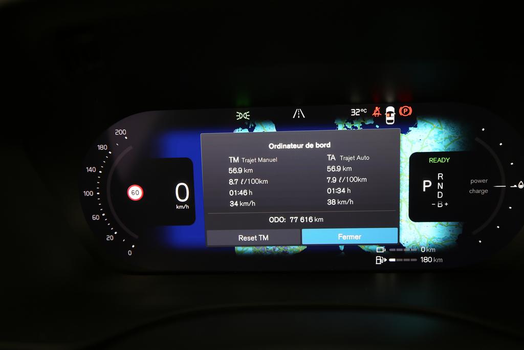 BMW 218i Gran Tourer-image-14