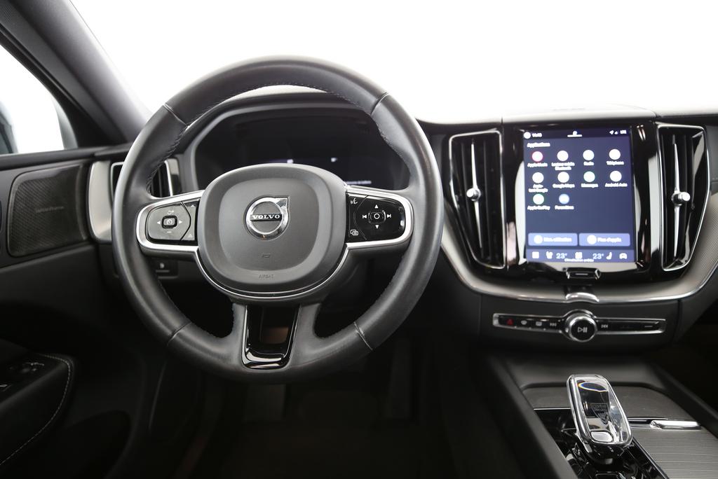 BMW 218i Gran Tourer-image-3