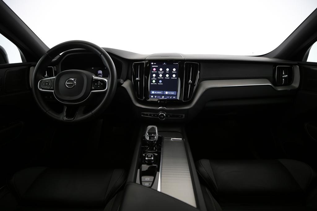 BMW 218i Gran Tourer-image-8