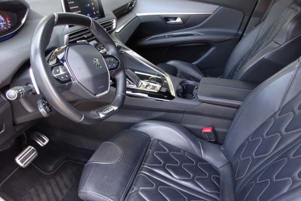PEUGEOT 3008 2.0 BlueHDi GT-image-1