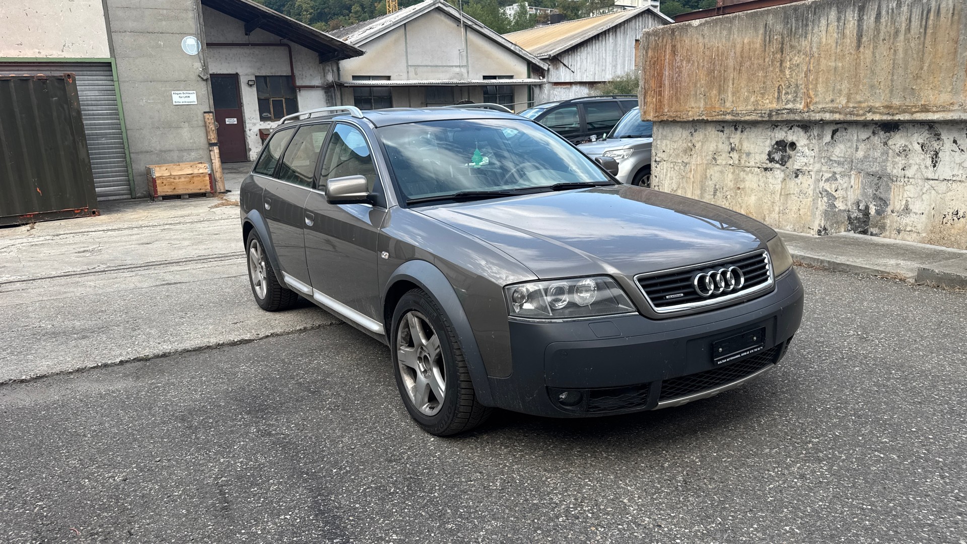 AUDI A6 allroad 2.5TDI quattro-image-6