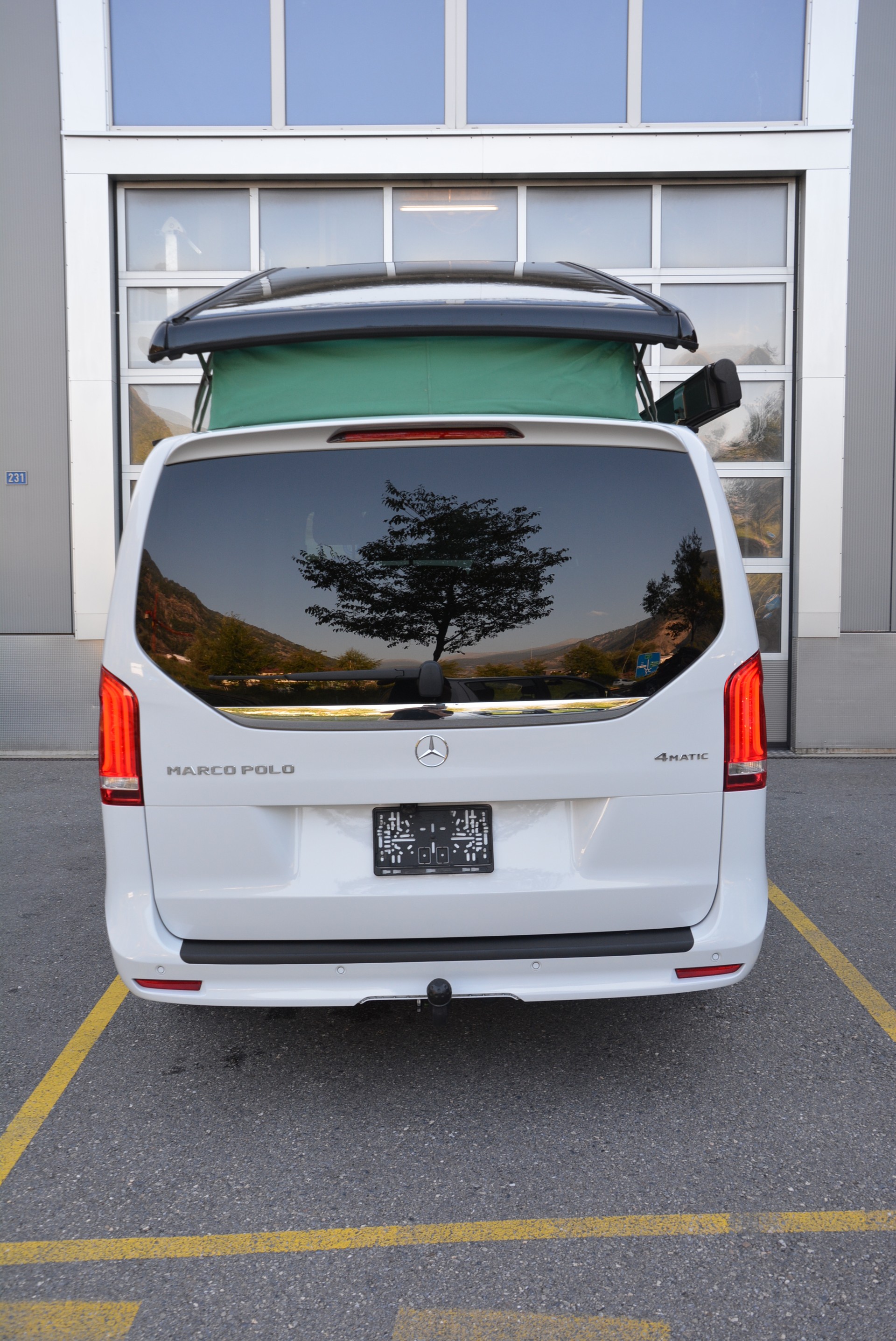 MERCEDES-BENZ Marco Polo 300 d 4M Automat-image-3