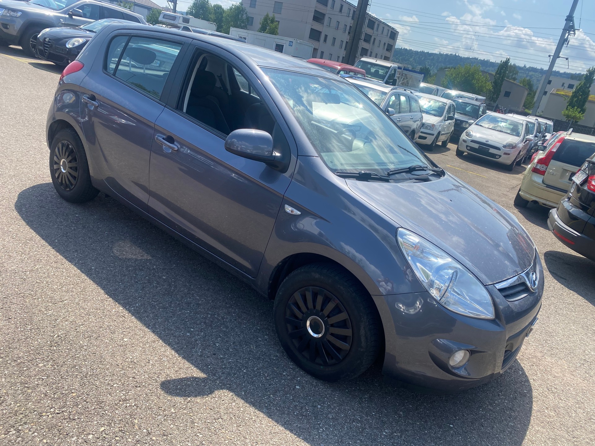 HYUNDAI i20 1.2 Comfort-image-2