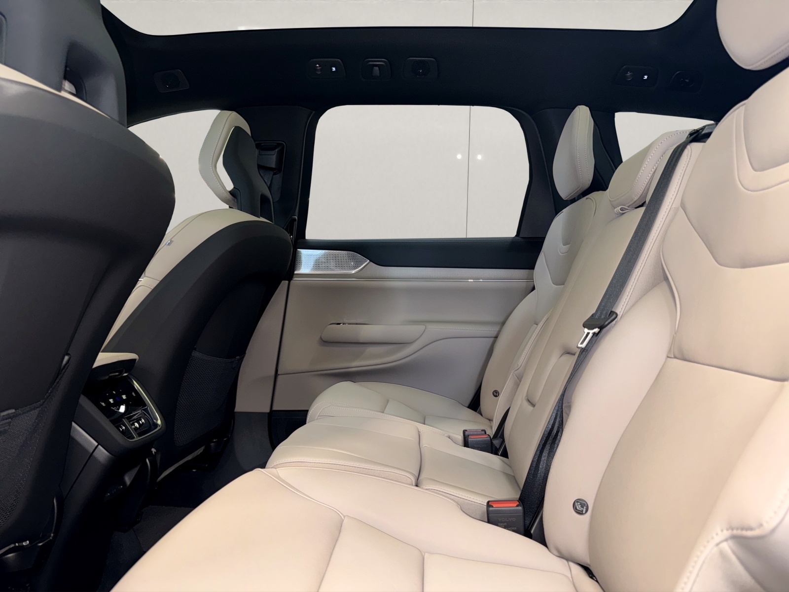 VOLVO EX90 Twin Performance Ultra AWD-image-14