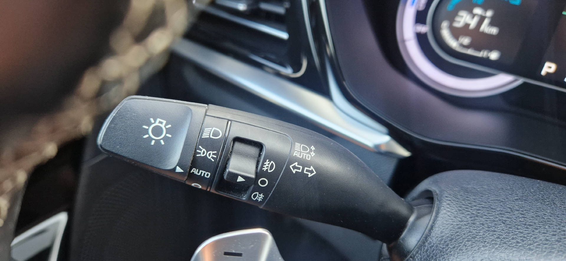 KIA Niro 1.6 GDi Hybrid Power-image-15