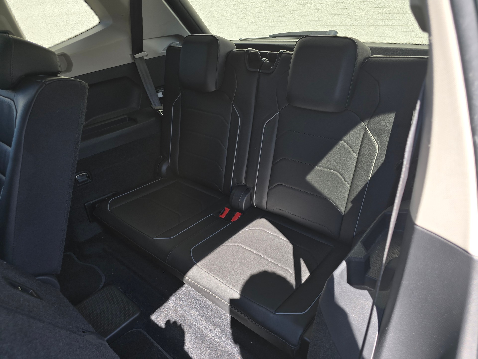 VW Tiguan Allspace 2.0TSI Highline 4Motion DSG-image-11