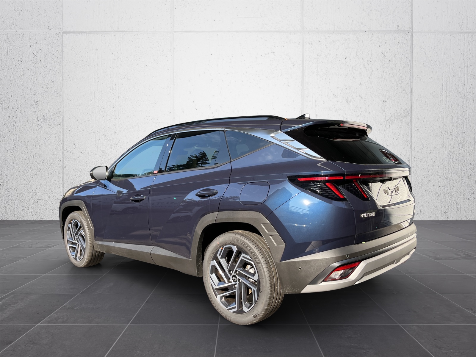 HYUNDAI Tucson 1.6 TGDI HEV Vertex Swiss Edition 4WD-image-3