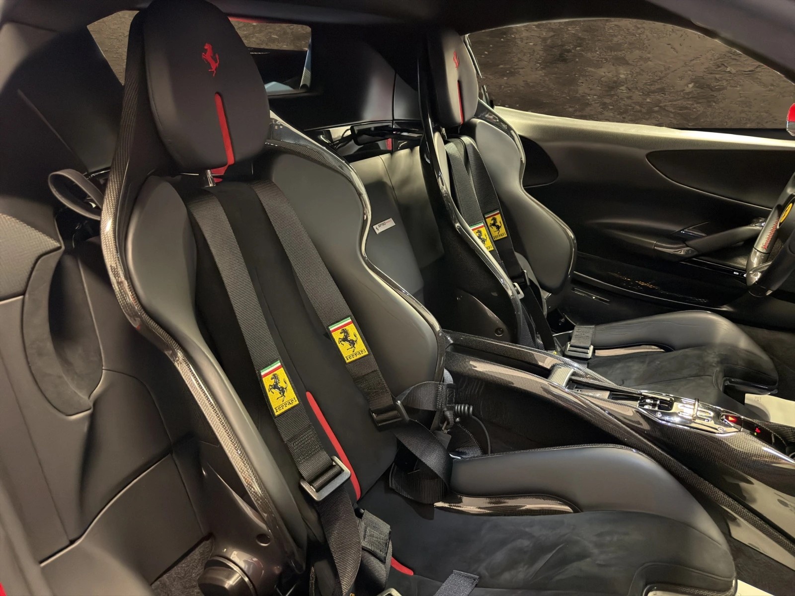 FERRARI SF90 Stradale Assetto-Fiorano-image-13