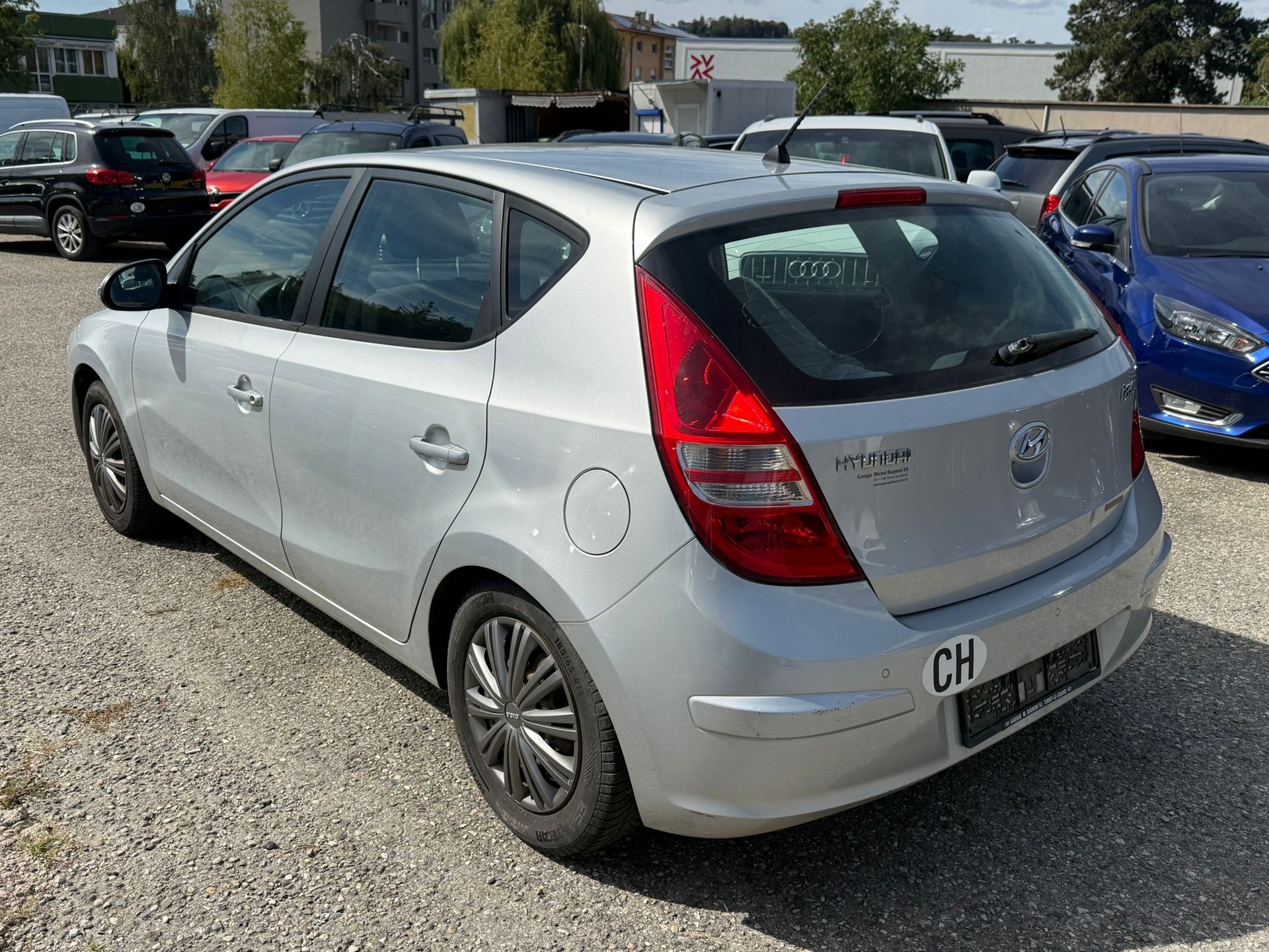 HYUNDAI i30 1.6 Swiss Plus Edition-image-13