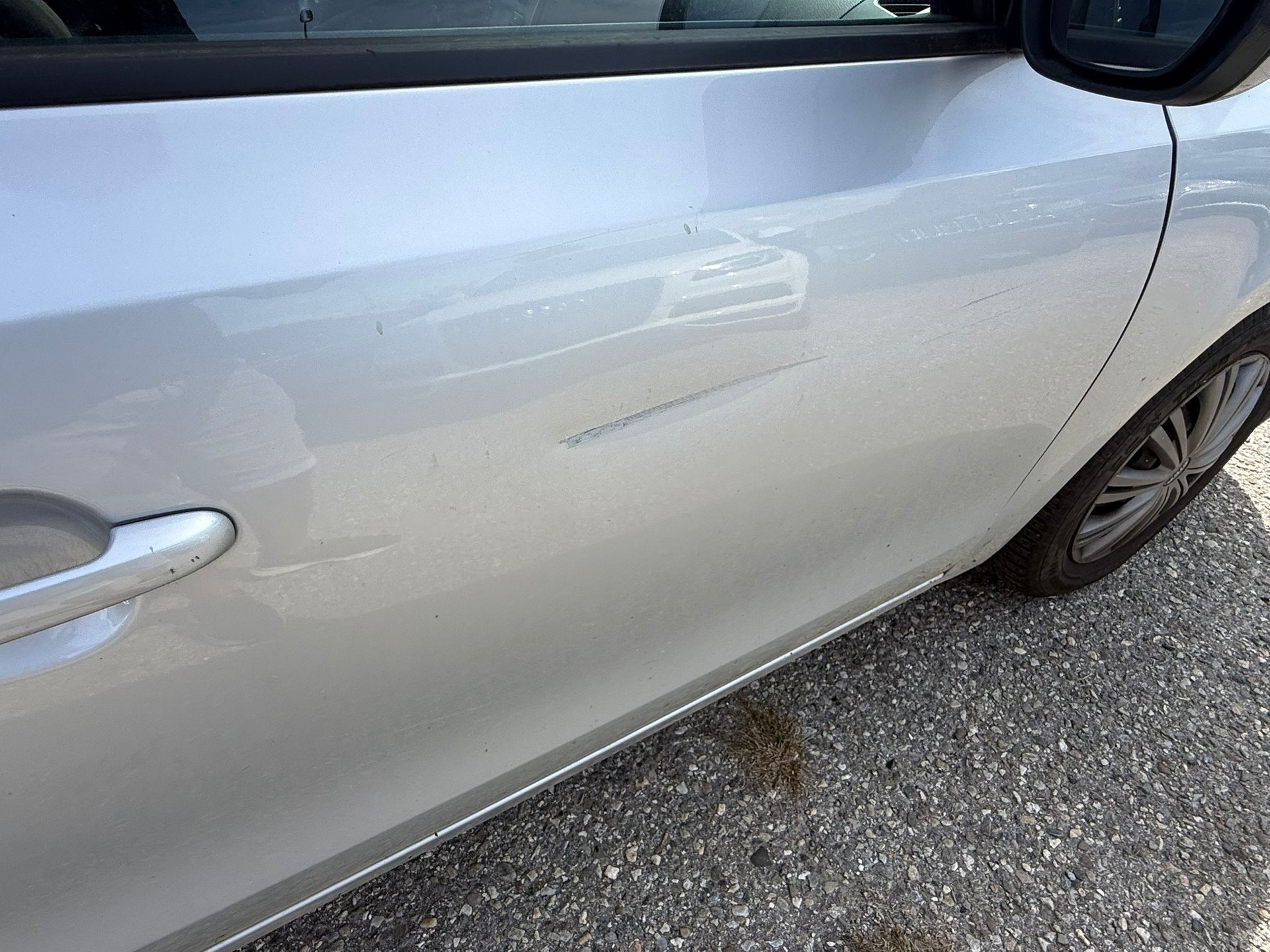 HYUNDAI i30 1.6 Swiss Plus Edition-image-6