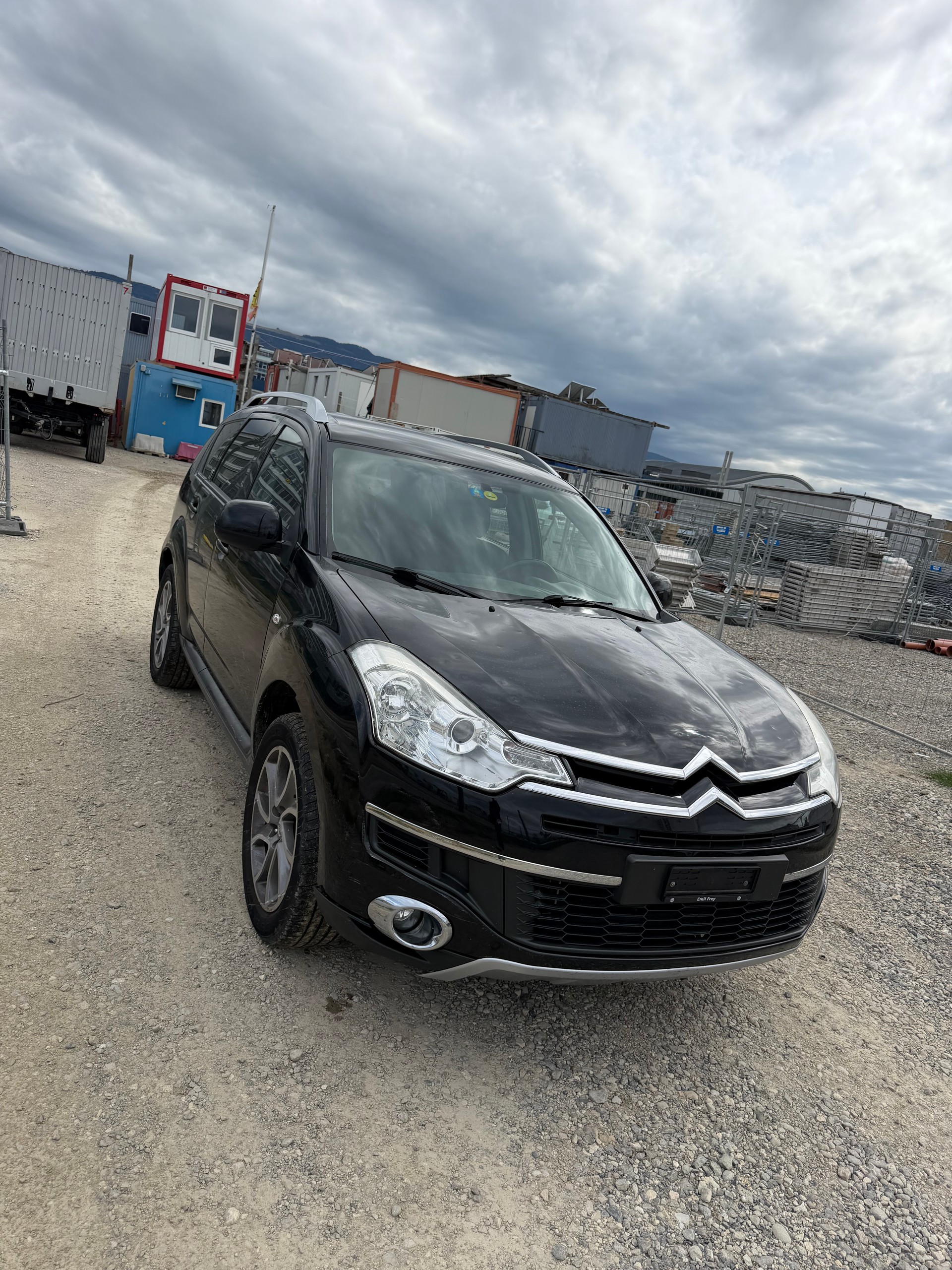 CITROEN C-Crosser 2.4 VTR CVT-image-1
