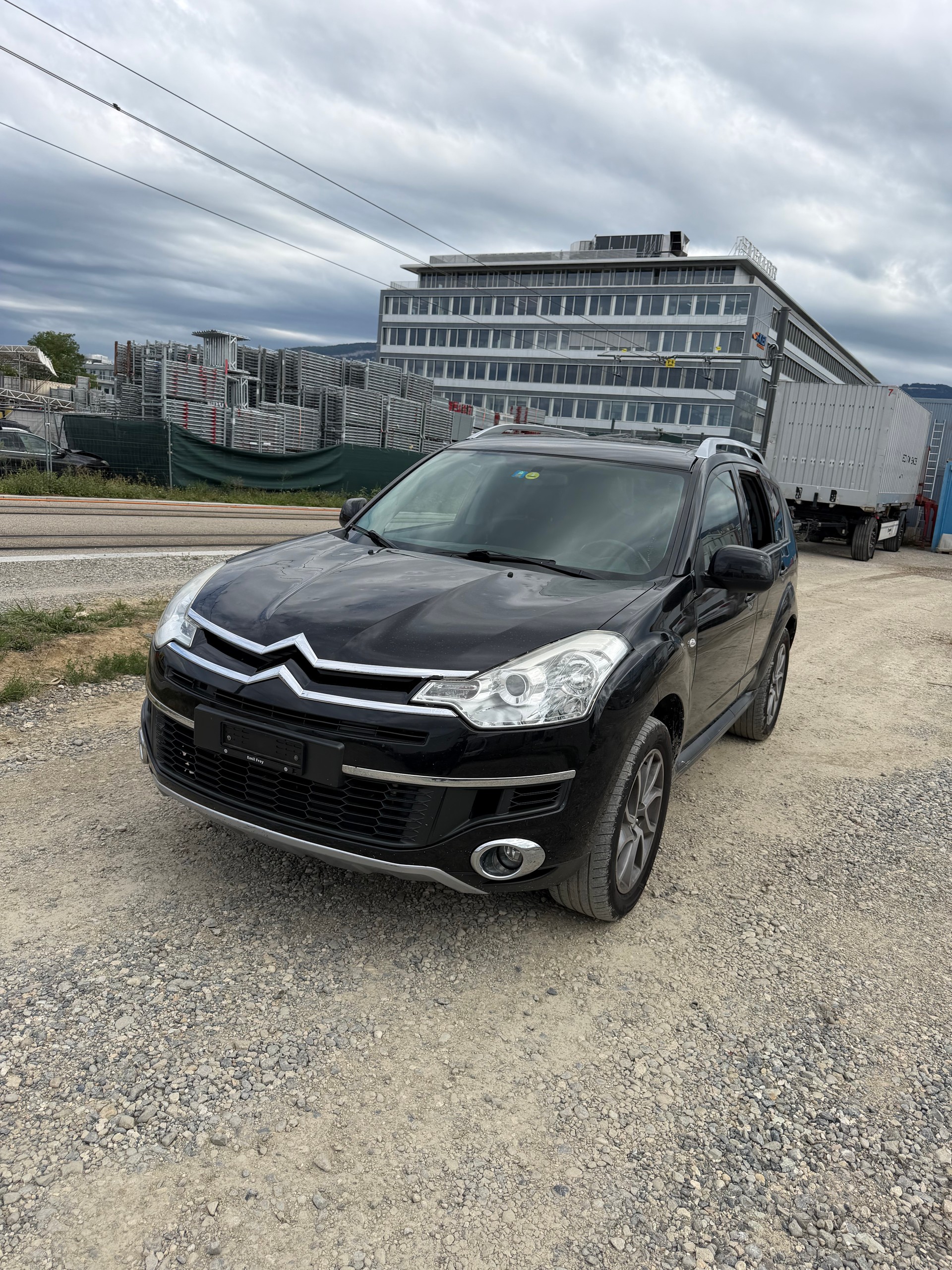 CITROEN C-Crosser 2.4 VTR CVT-image-2