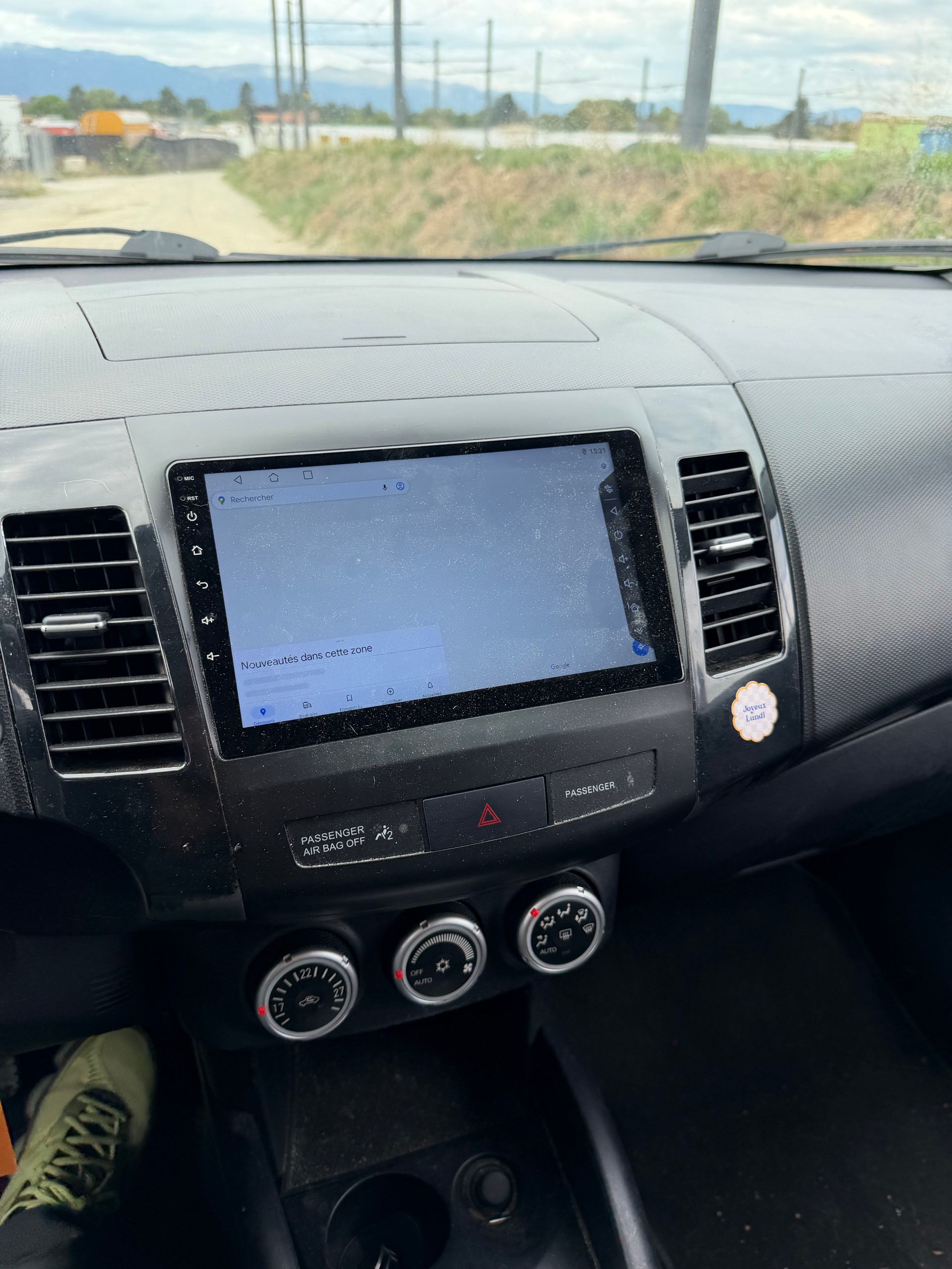 CITROEN C-Crosser 2.4 VTR CVT-image-14