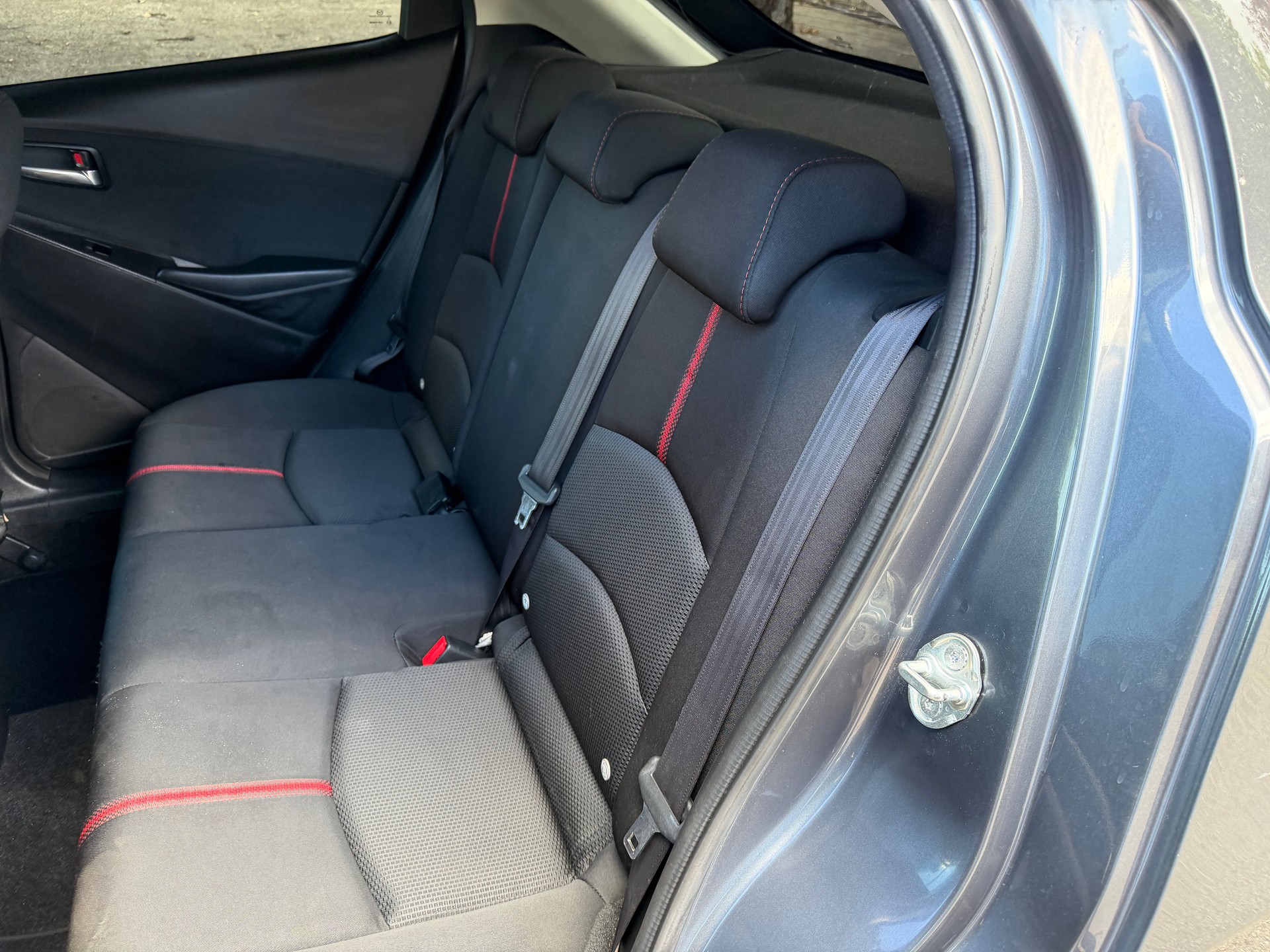 MAZDA 2 1.5i 16V Skyactiv-G Revolution-image-7