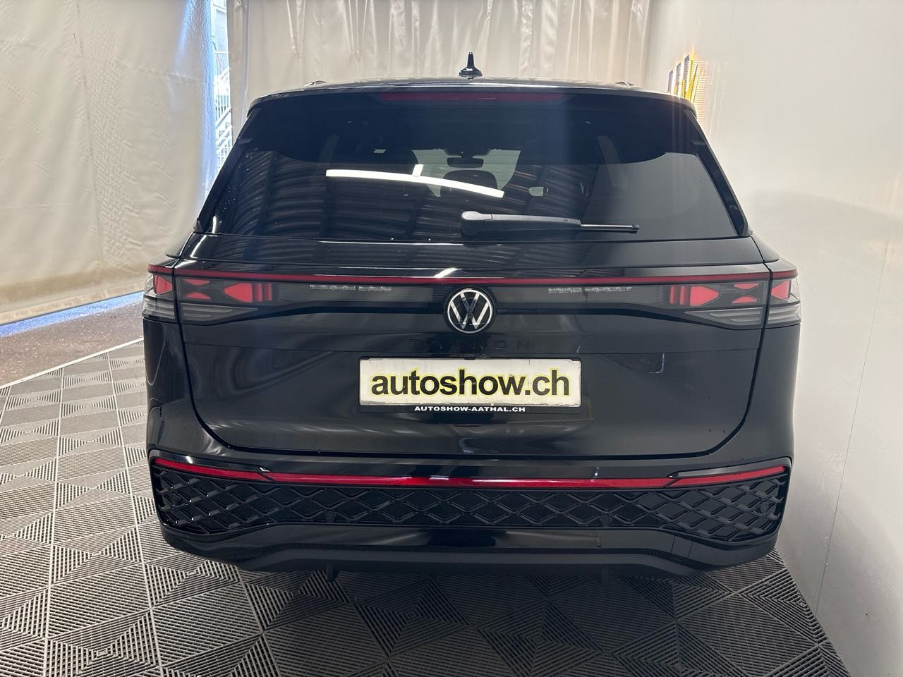 VW Tayron 1.5 TSI PHEV R-Line Black Style Limited Editon 272PS-image-15
